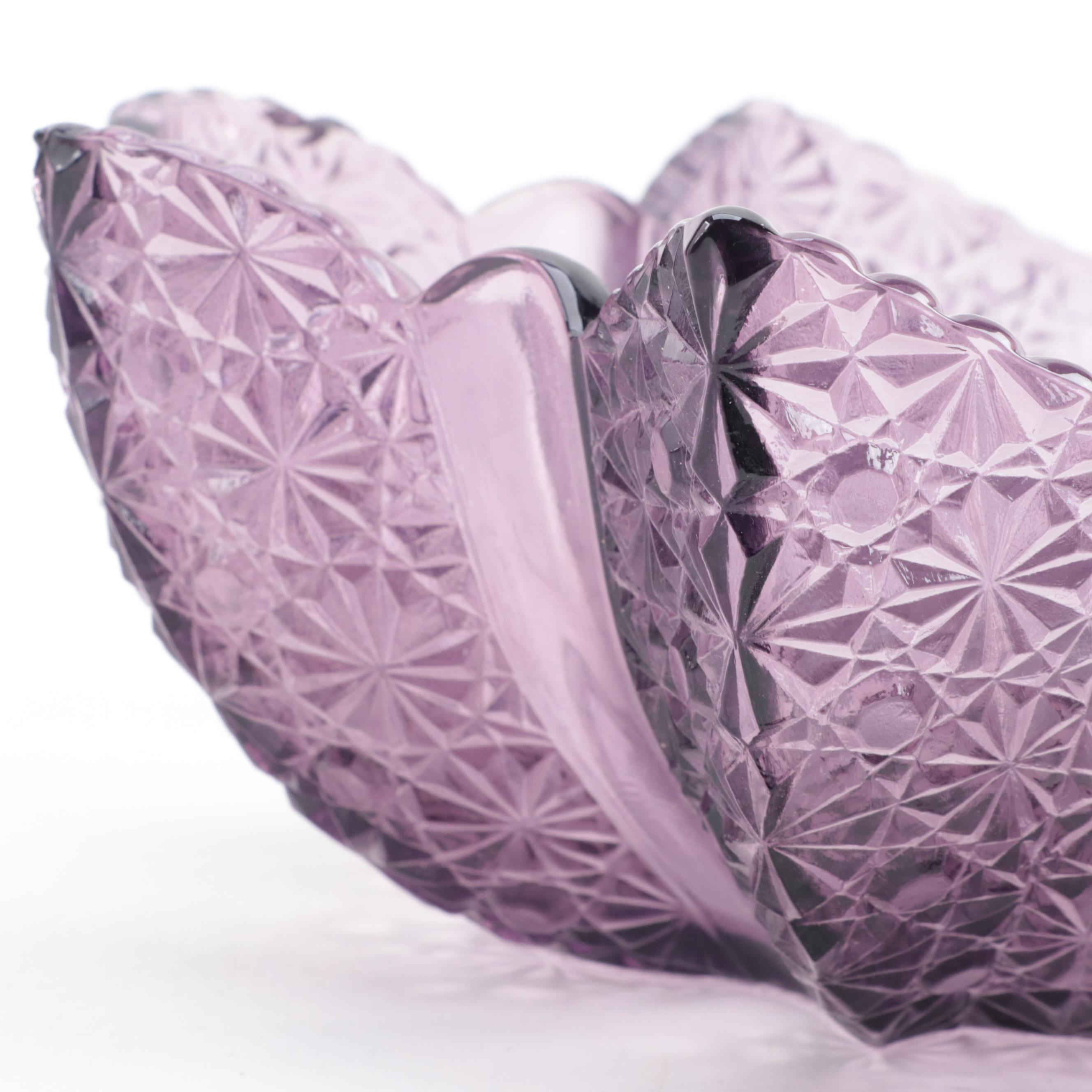 Pressed Amethyst Glass Daisy and Button Eight Panel Star Shaped Bowl, 20th C.