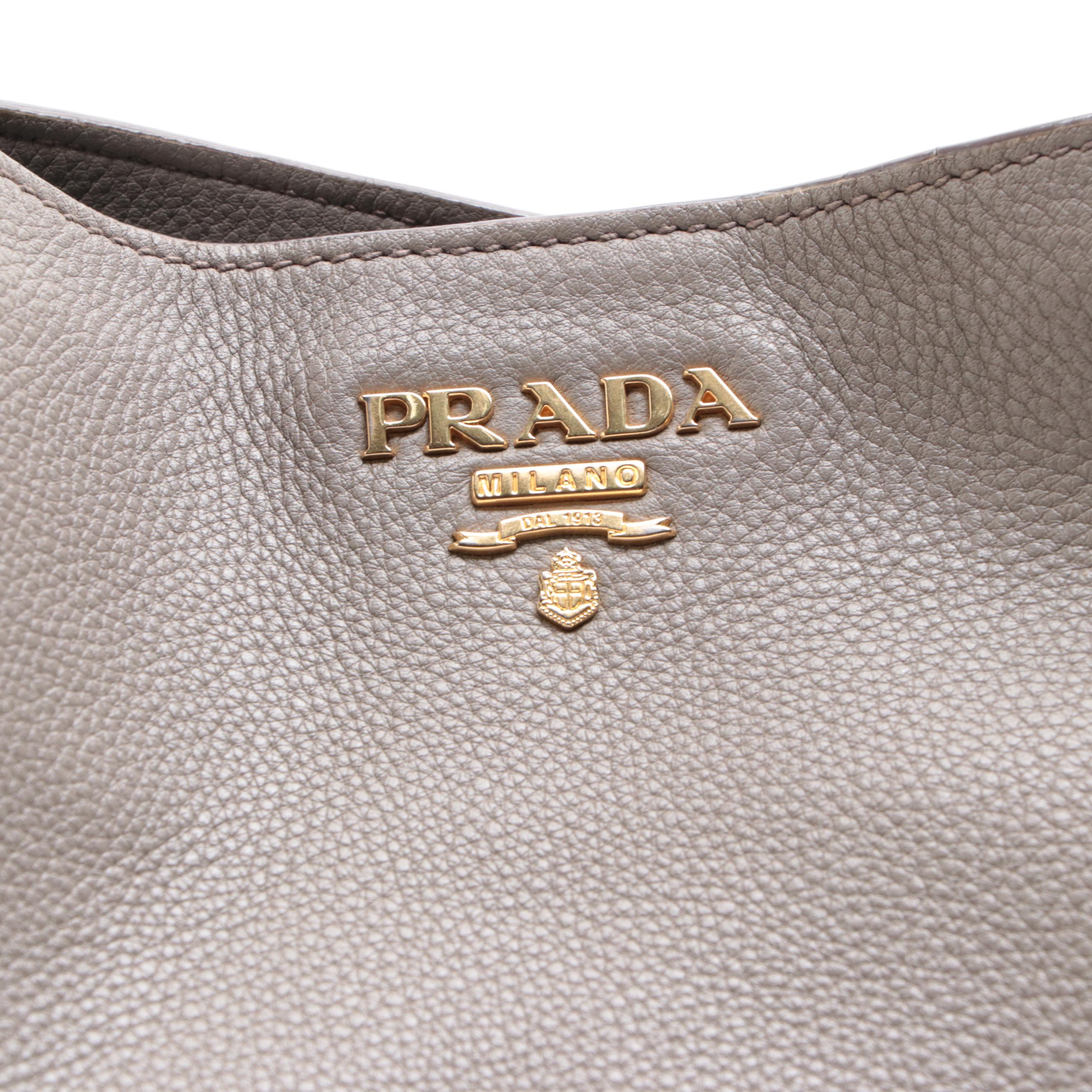 Prada Side Pocket Shopping Tote in Vitello Daino Leather