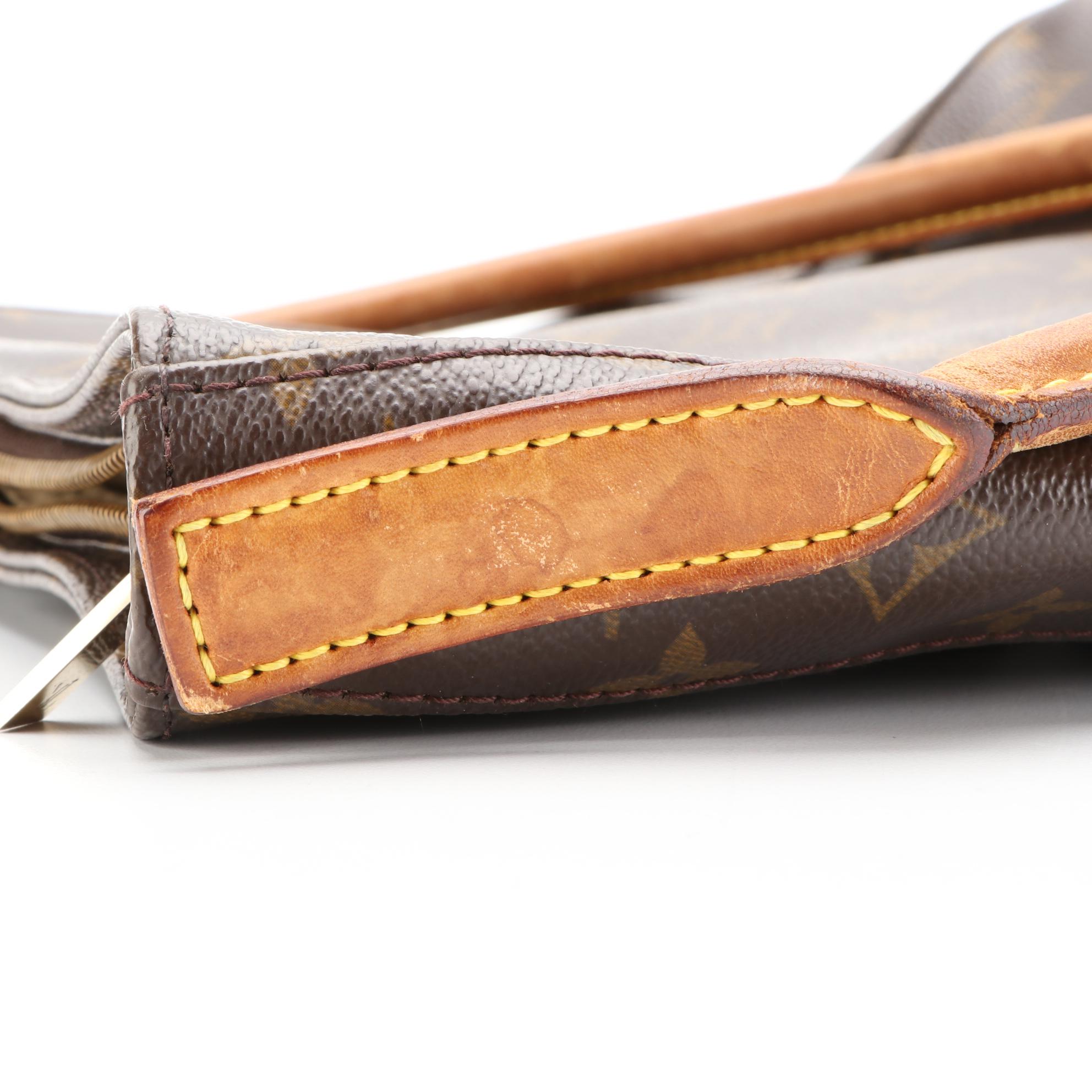 Louis Vuitton Looping MM Bag in Monogram Canvas and Vachetta Leather