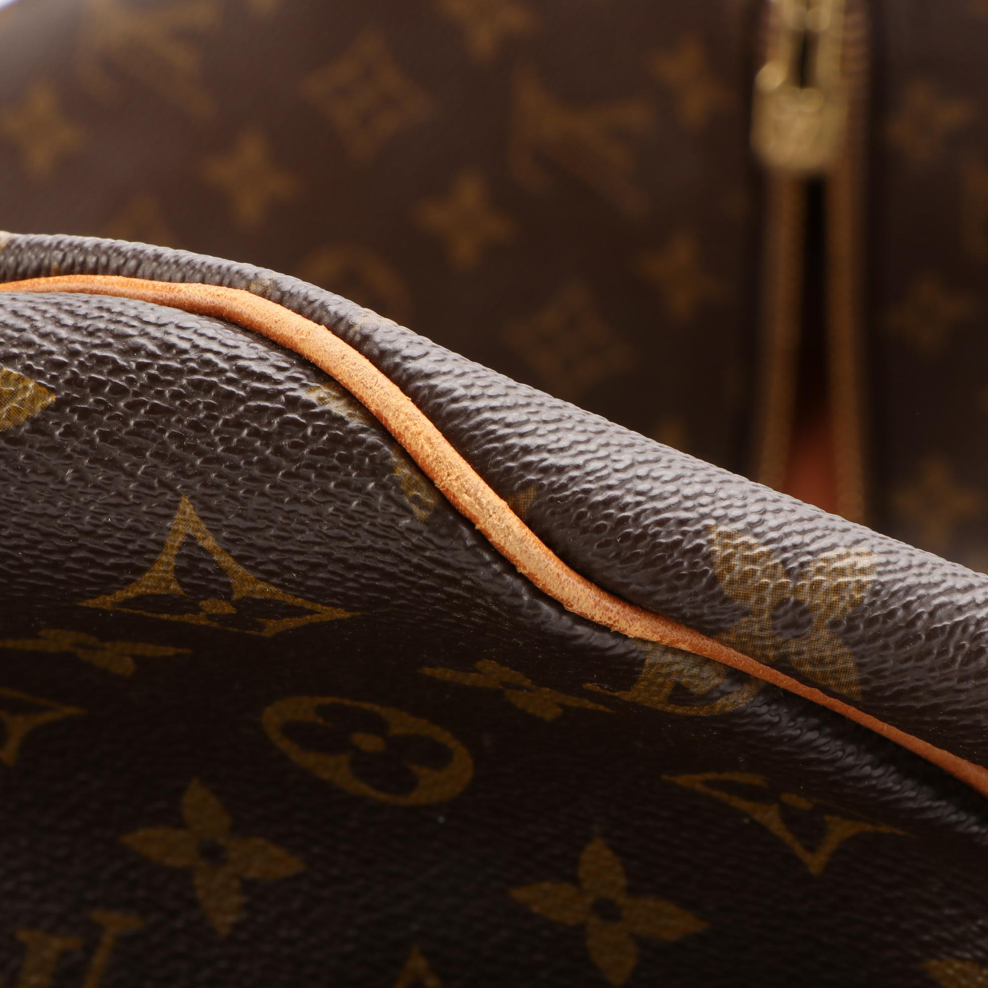 Louis Vuitton Keepall 60 in Monogram Canvas and Vachetta Leather