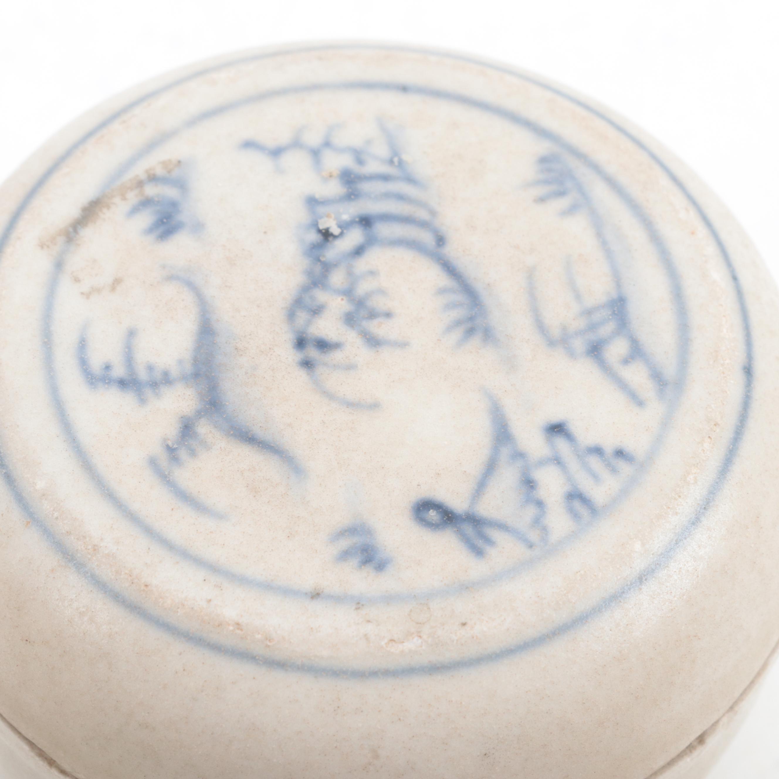 Vietnamese Hoi An Hoard Style Earthenware Round Lidded Boxes, 17th C