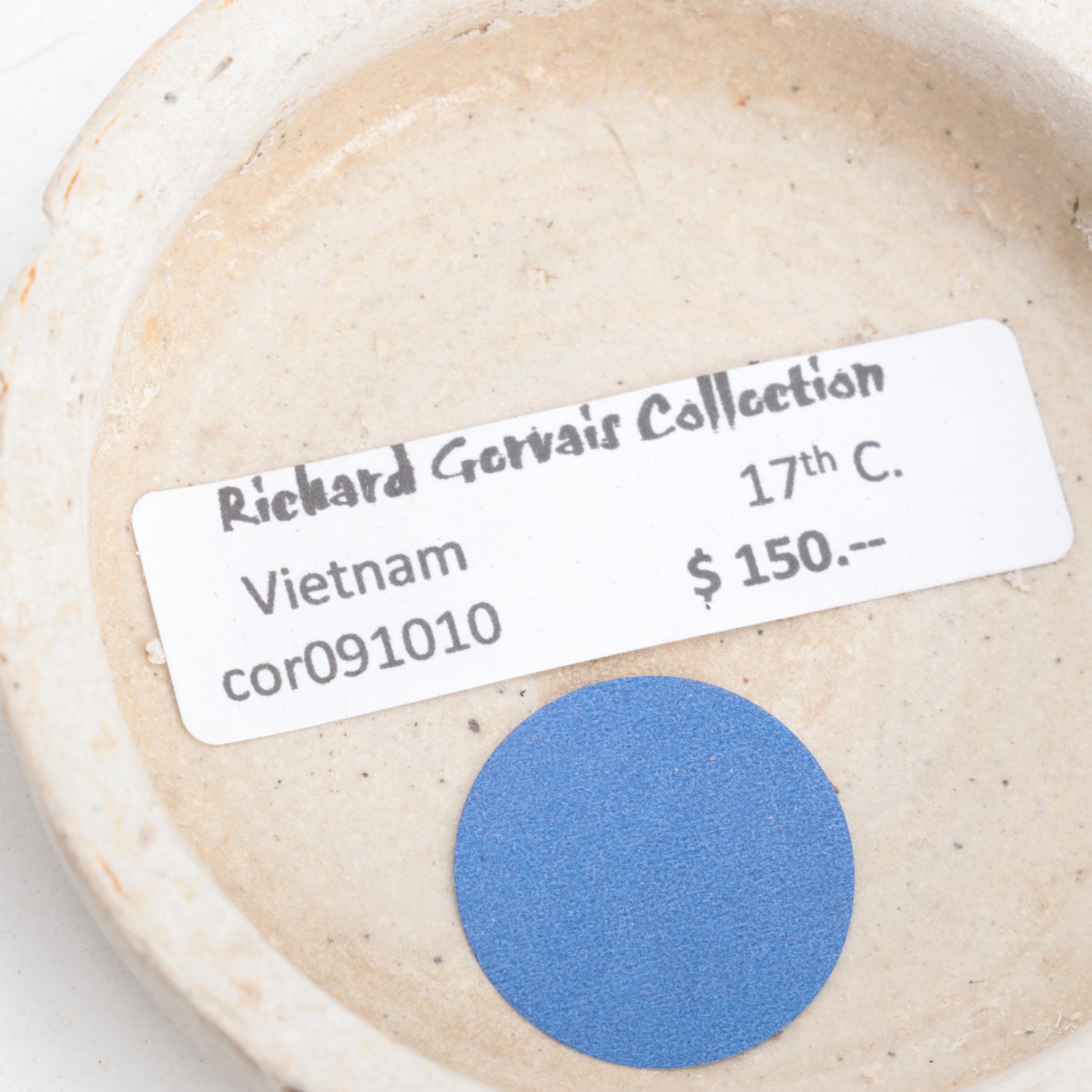 Vietnamese Hoi An Hoard Style Earthenware Round Lidded Boxes, 17th C