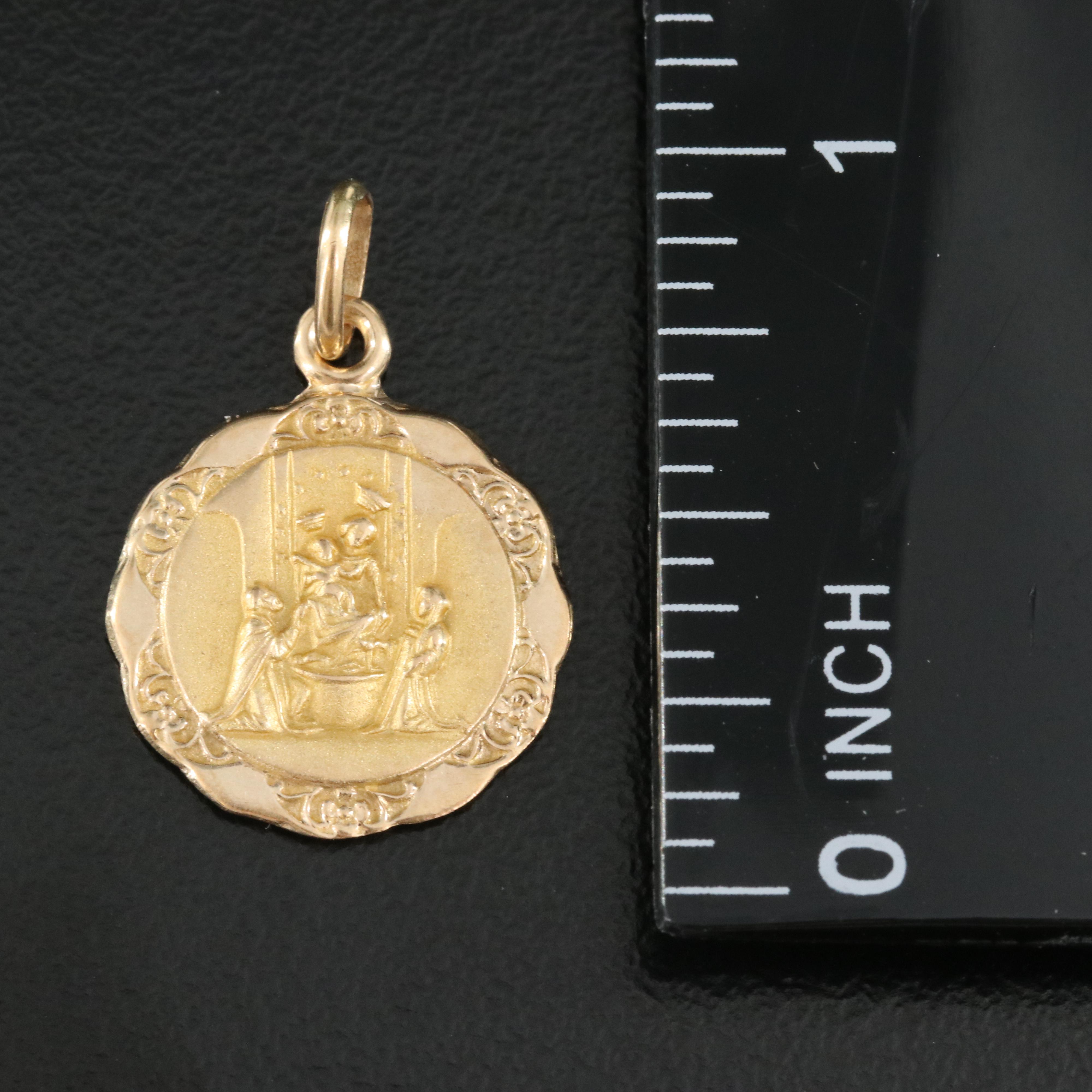 18K Madonna and Child with a Pair of Angels Pendant
