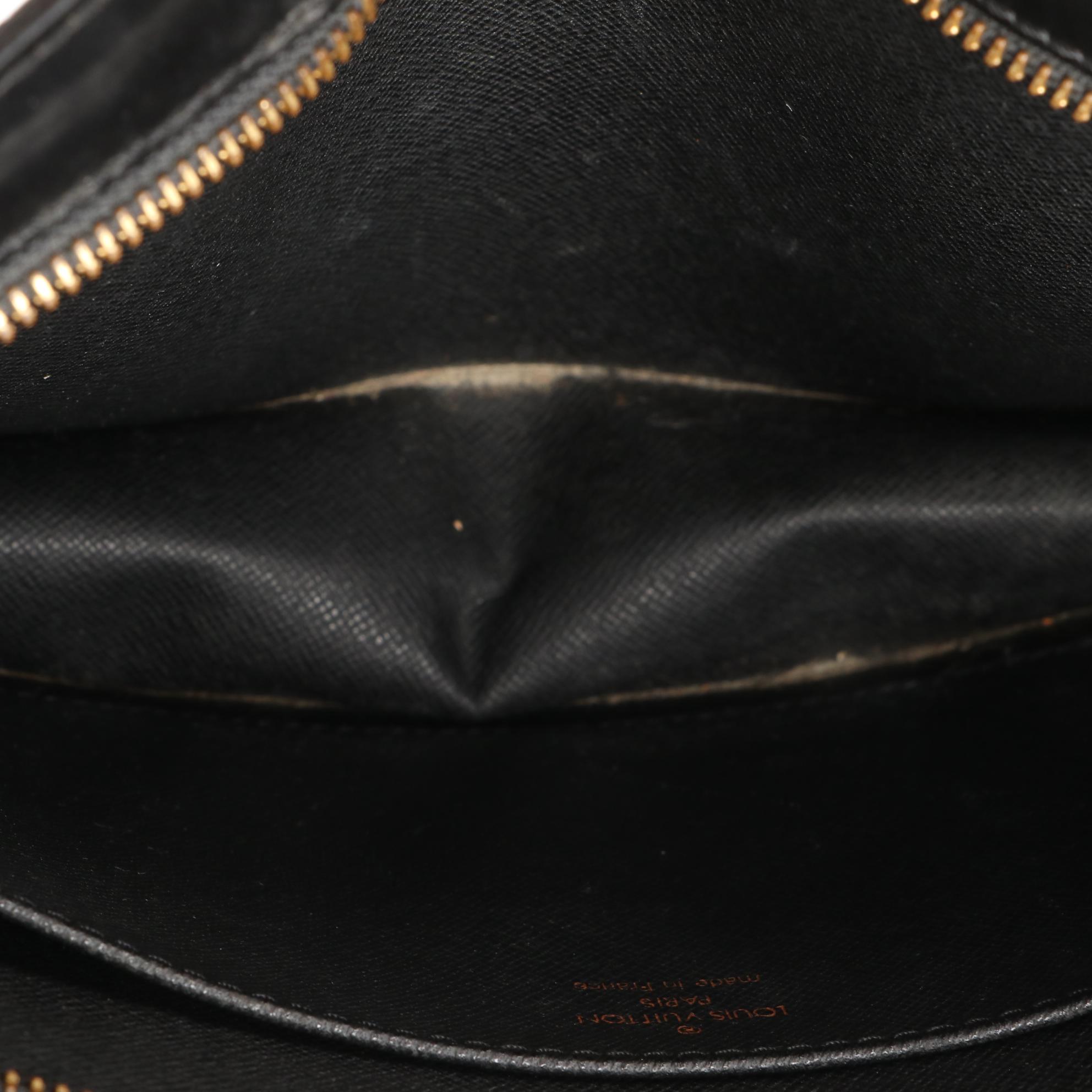 Louis Vuitton Pochette Homme in Black Epi and Smooth Leather