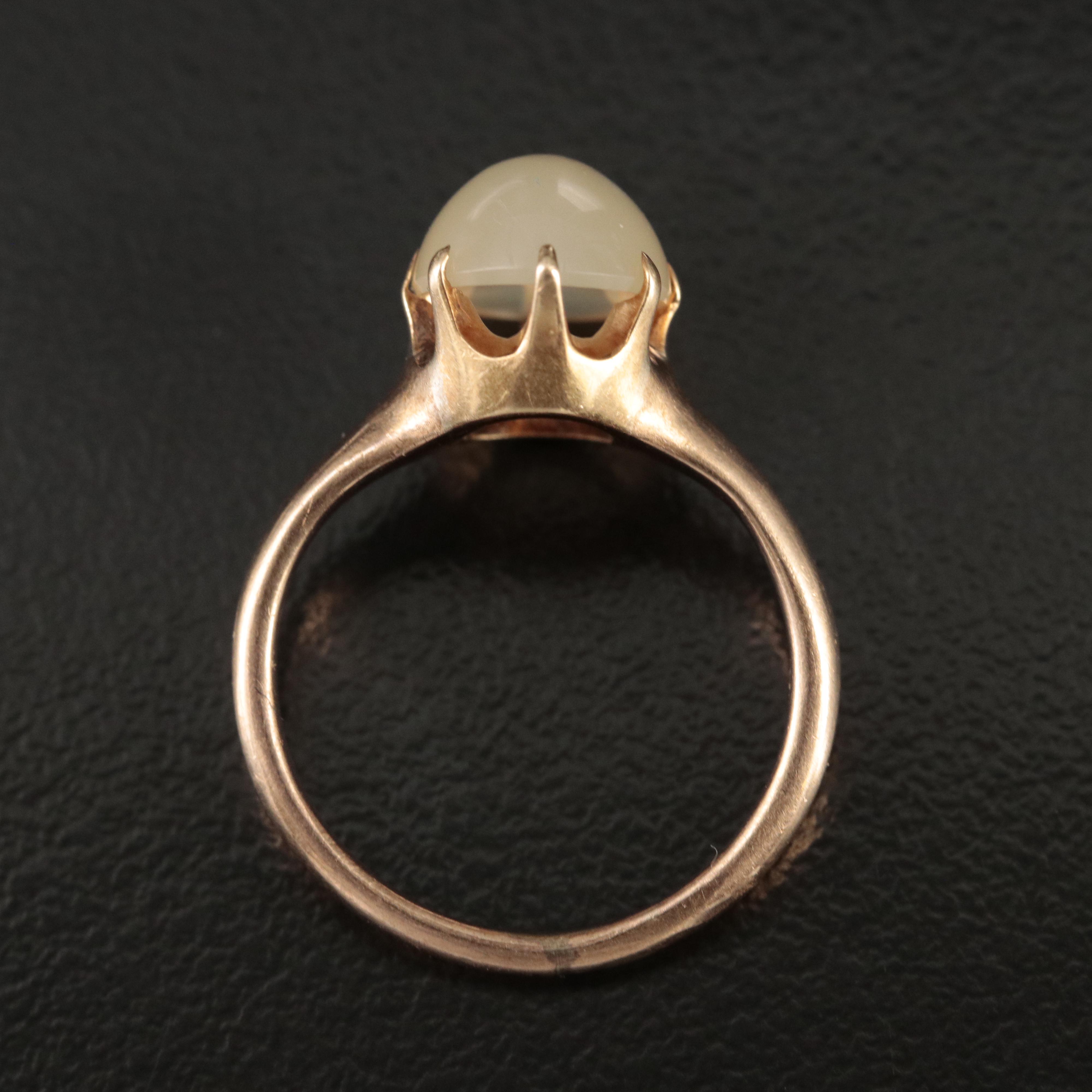 Vintage 10K Moonstone Ring