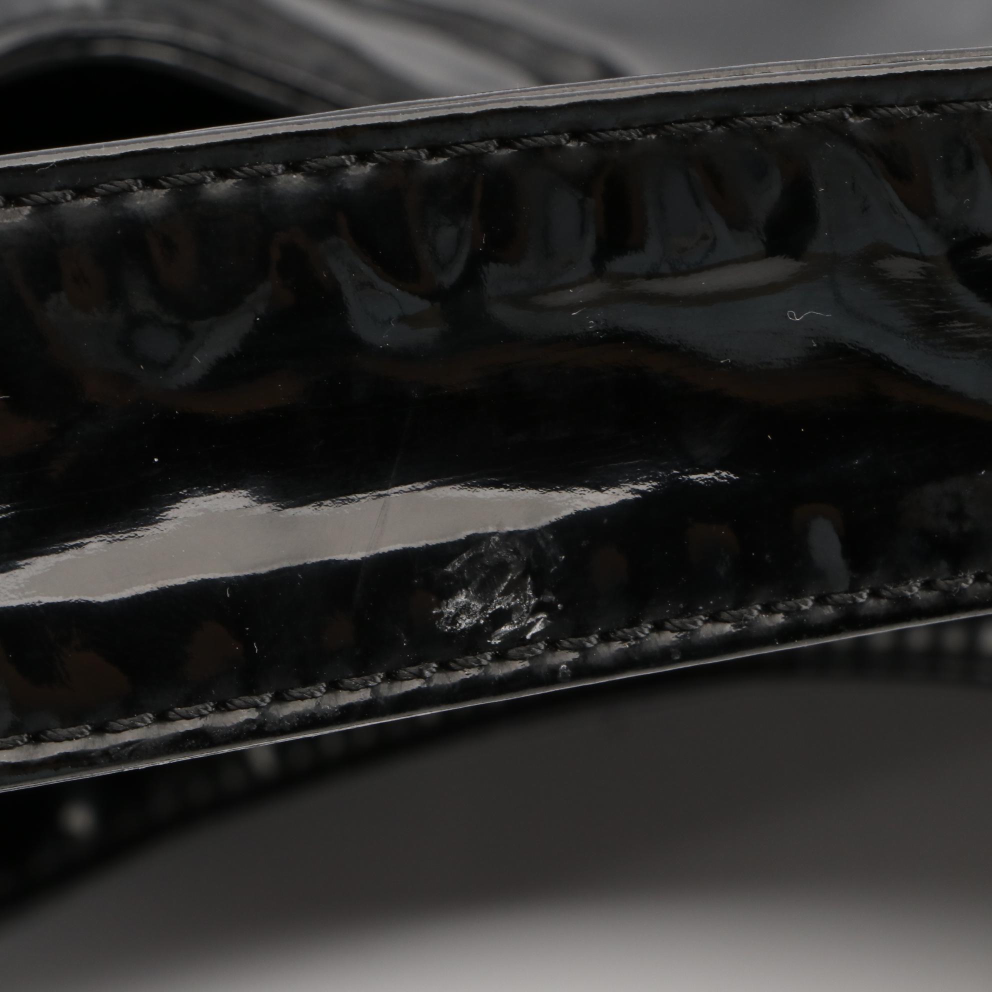 Valentino Garavani Nuage Bow Large Shoulder Bag in Patent Leather