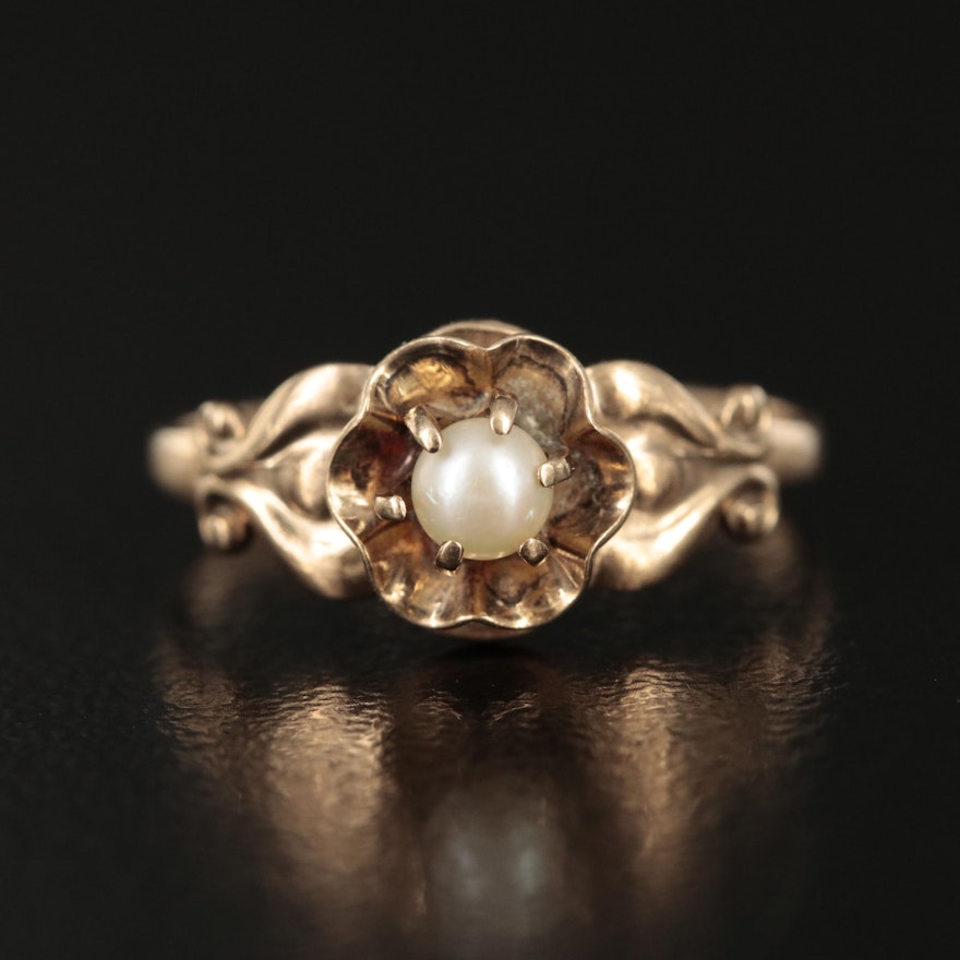 Vintage 10K Pearl Flower Ring