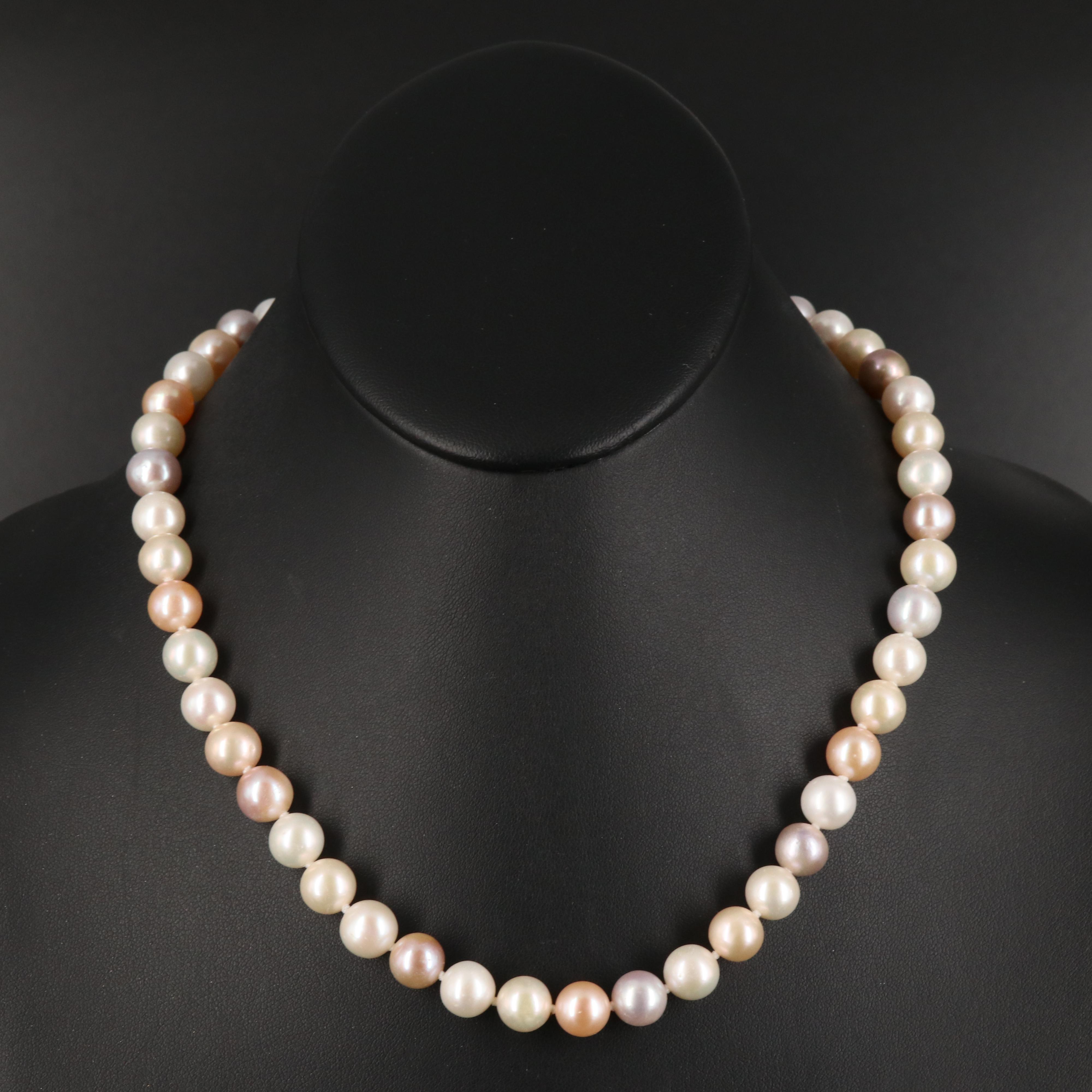 Pearl Necklace with 14K Clasp