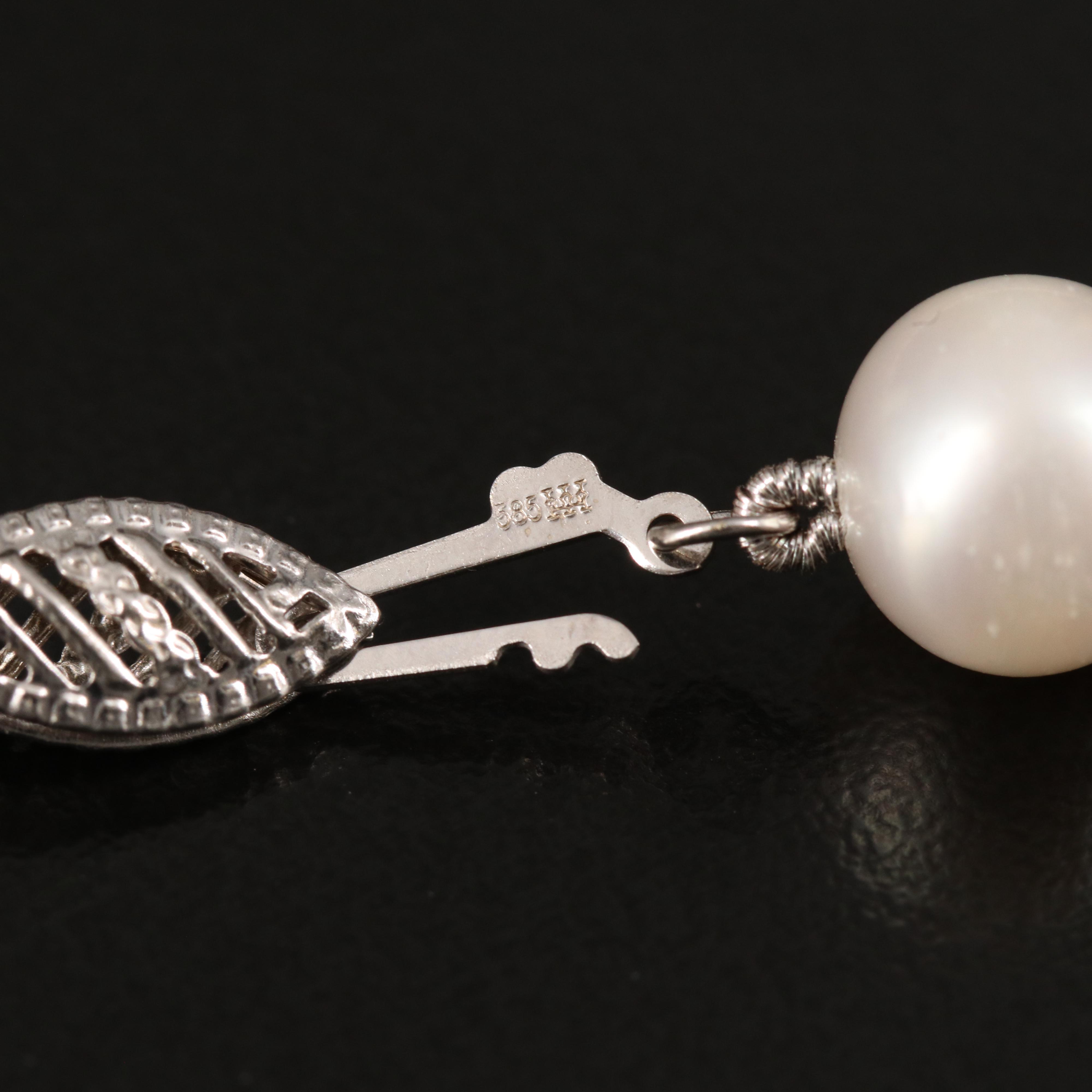 Pearl Necklace with 14K Clasp