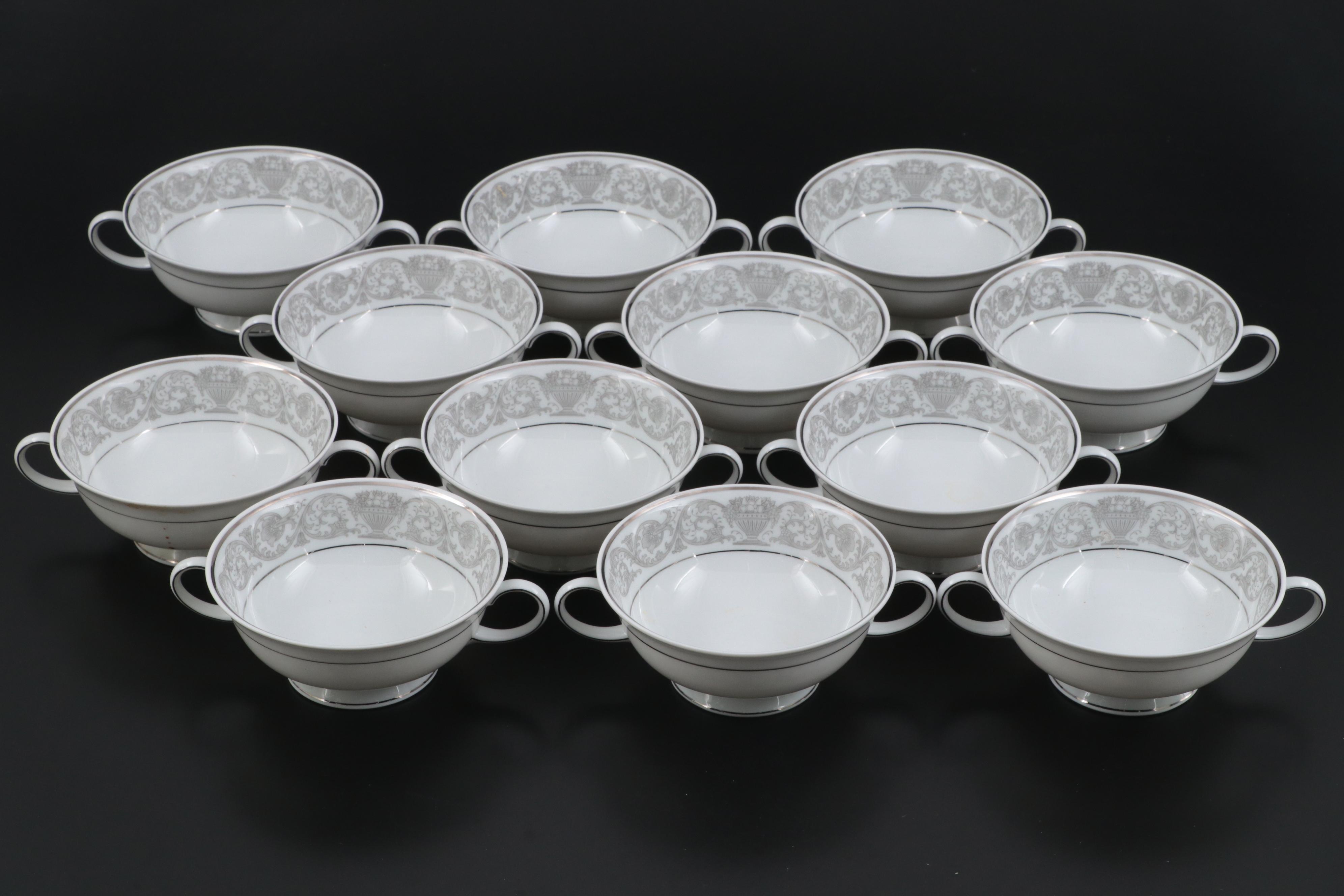 Rosenthal Classic Rose "Leonardo" Porcelain Dinnerware and Serveware, 1950-1964