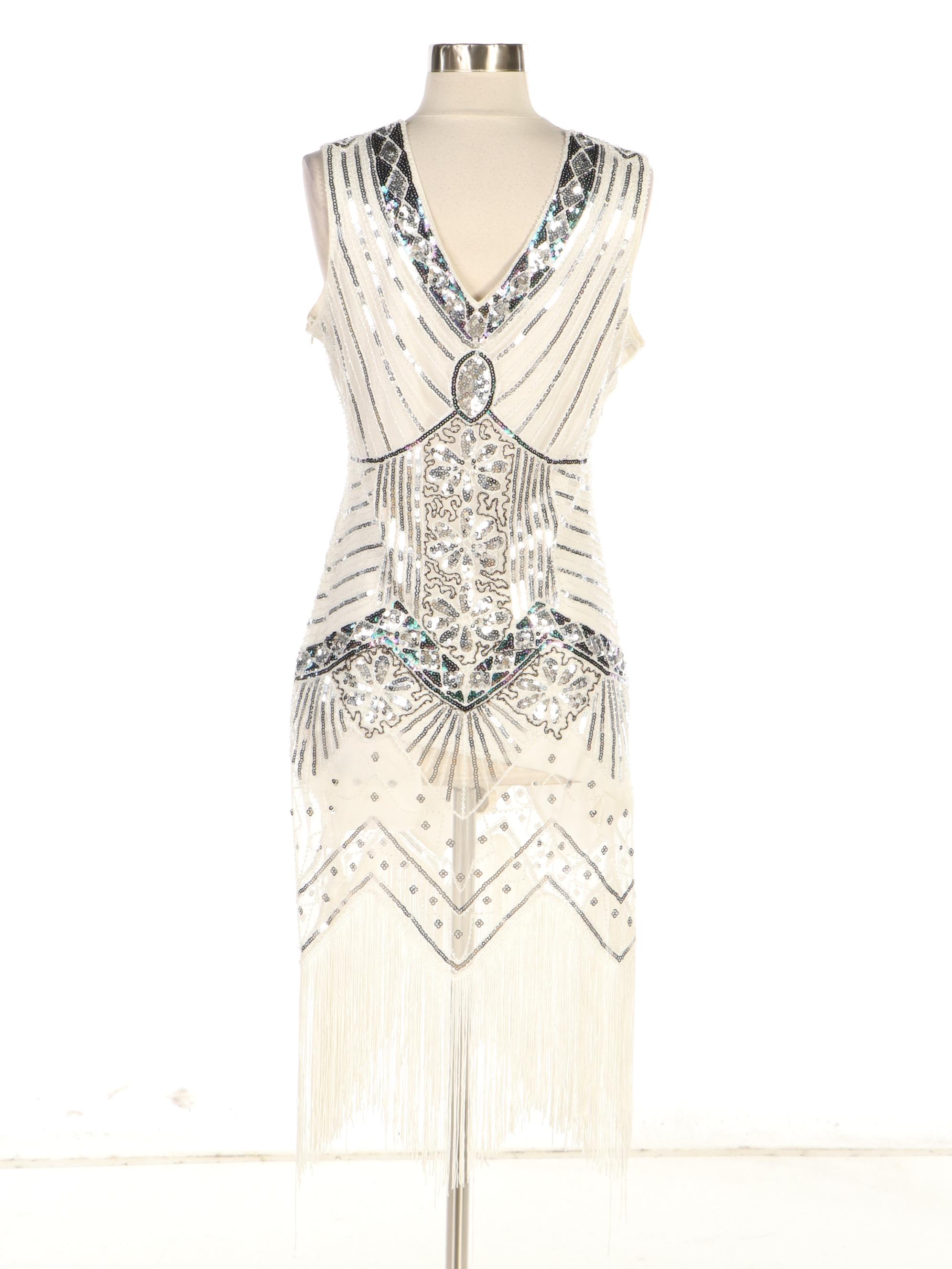1920s Inspired Sequined Sleeveless Fringe Dress