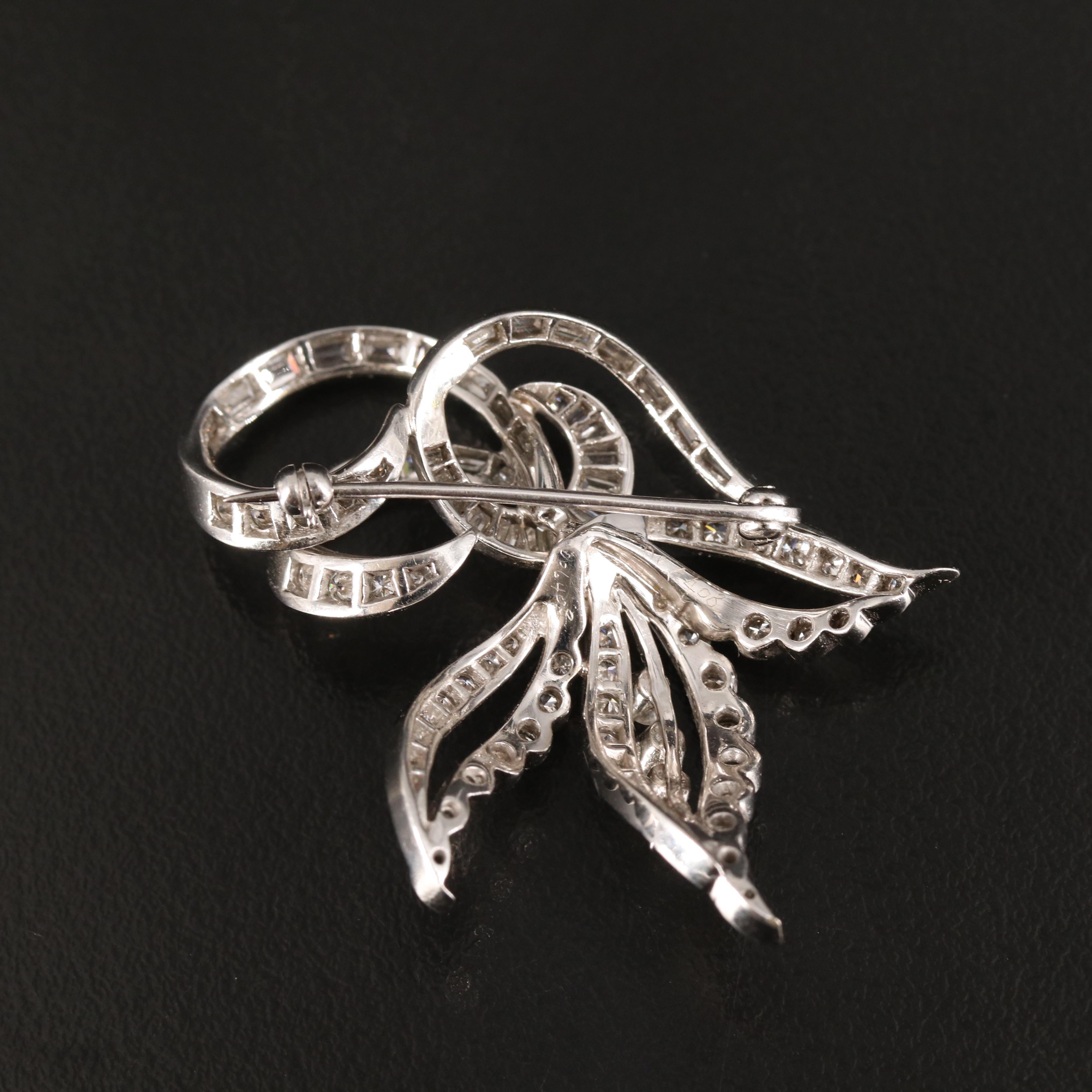 14K 2.02 CTW Diamond Spray Brooch