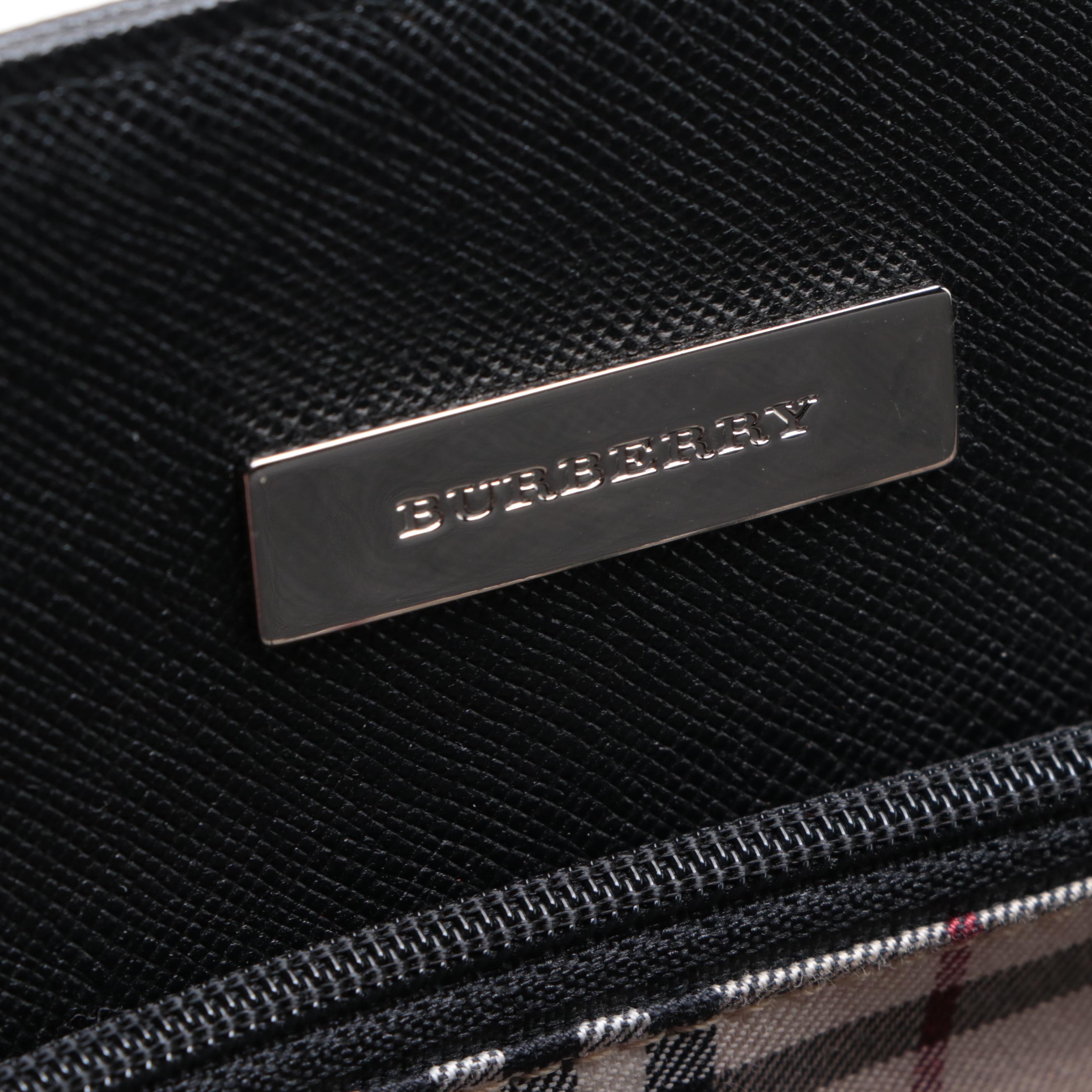 Burberry Small Handbag in Black Crossgrain Leather