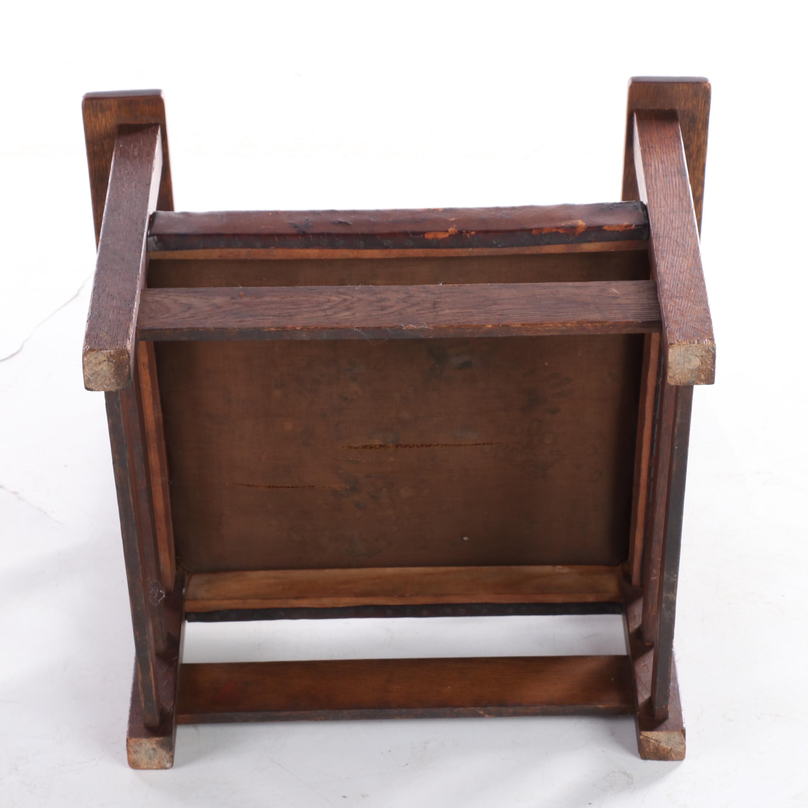 Gustav Stickley Arts and Crafts Oak Child's Armchair, Early 20th Century