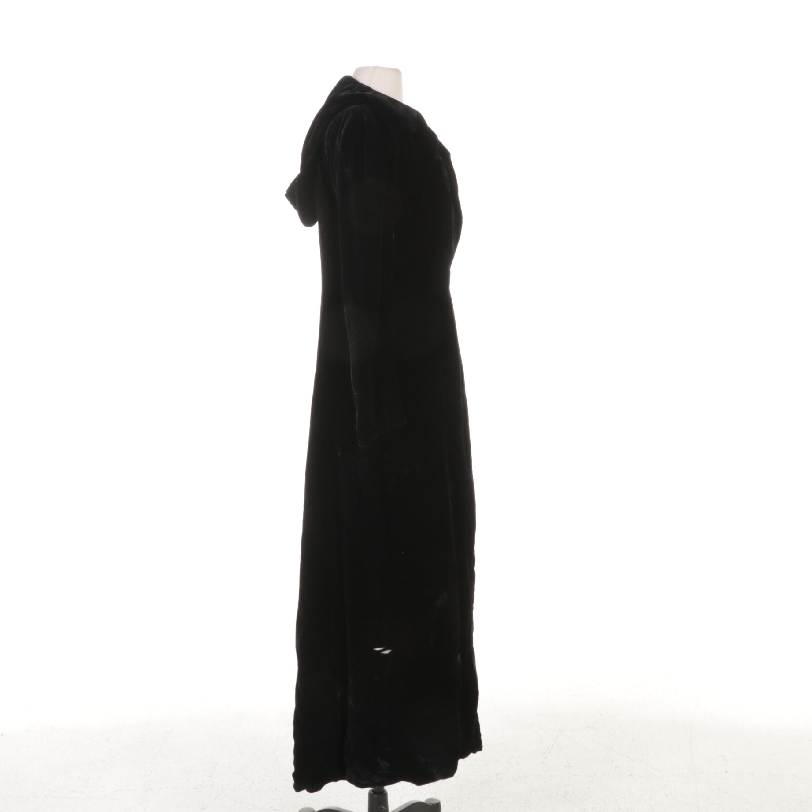 Black Velveteen Hooded Full-Length Opera Coat