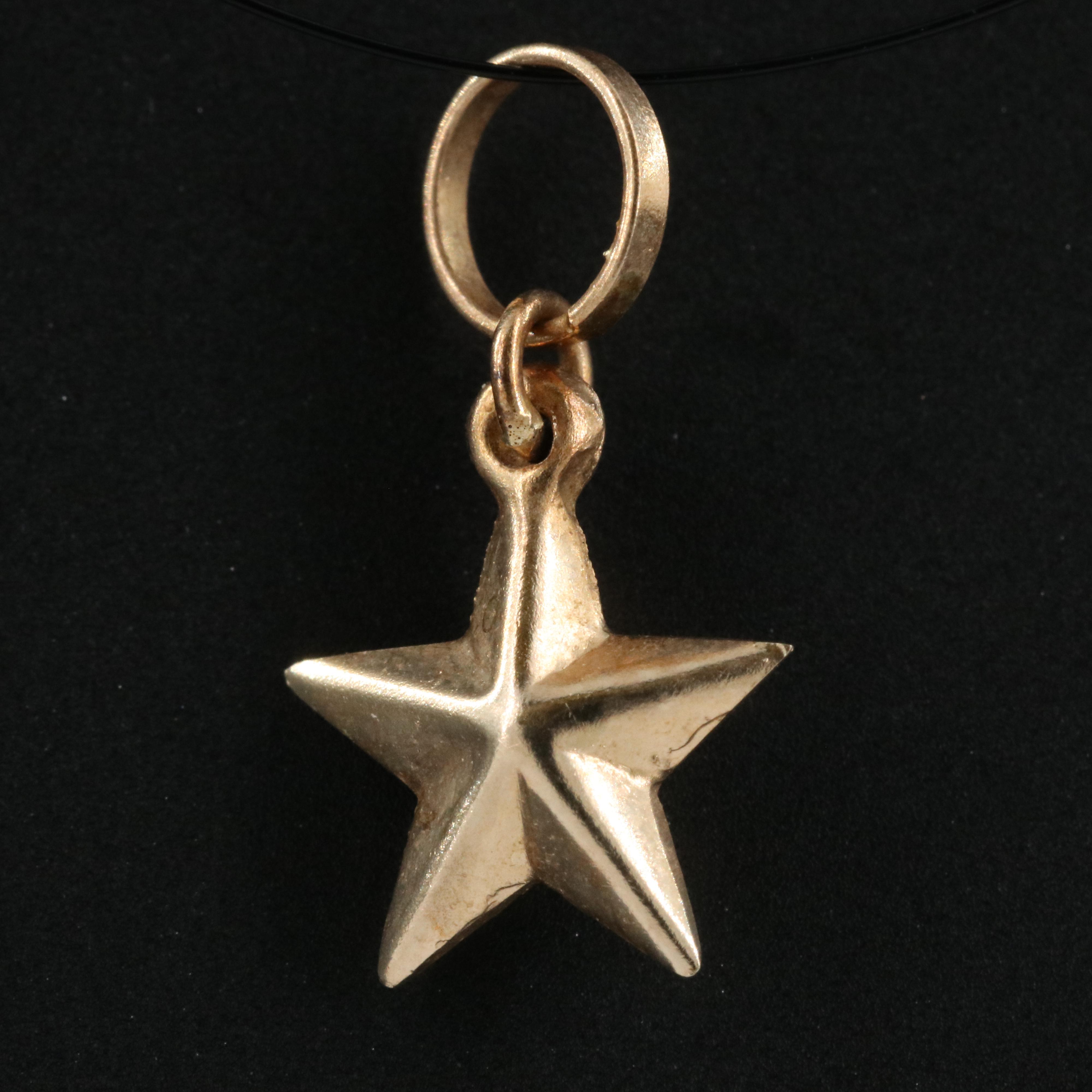 14K Five Pointed Star Pendant