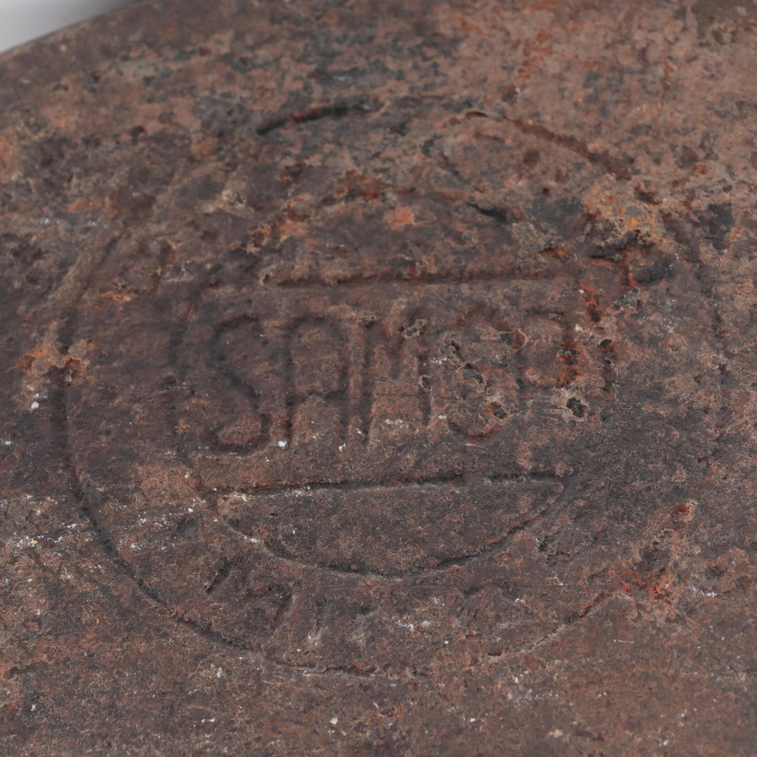 Brazilian Cast Iron Pot and Korean Cooking Utensil