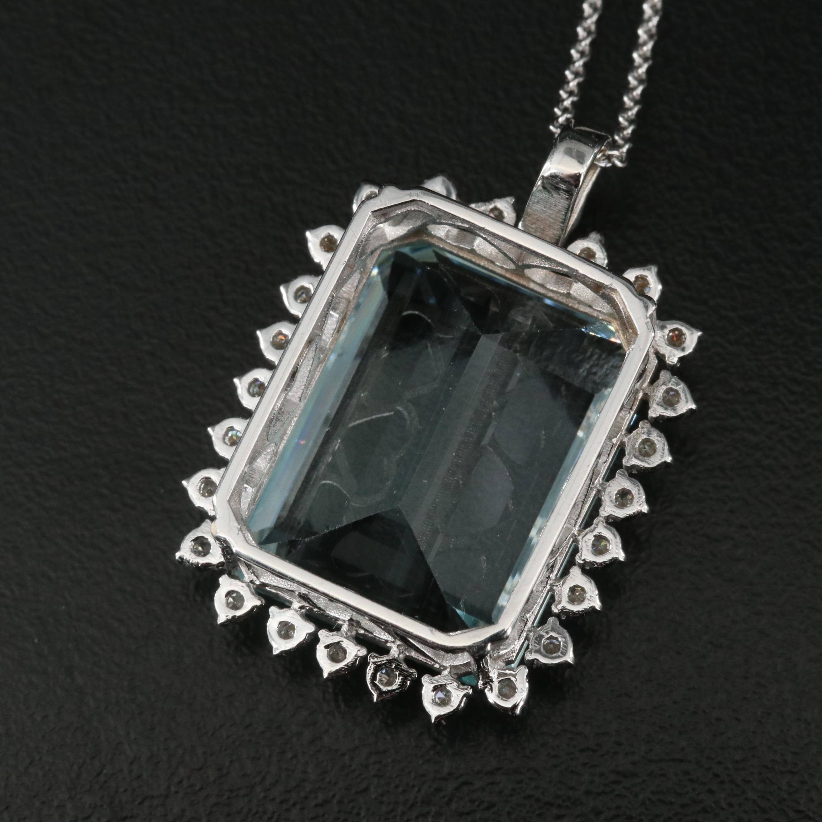 18K Aquamarine and Diamond Pendant Necklace
