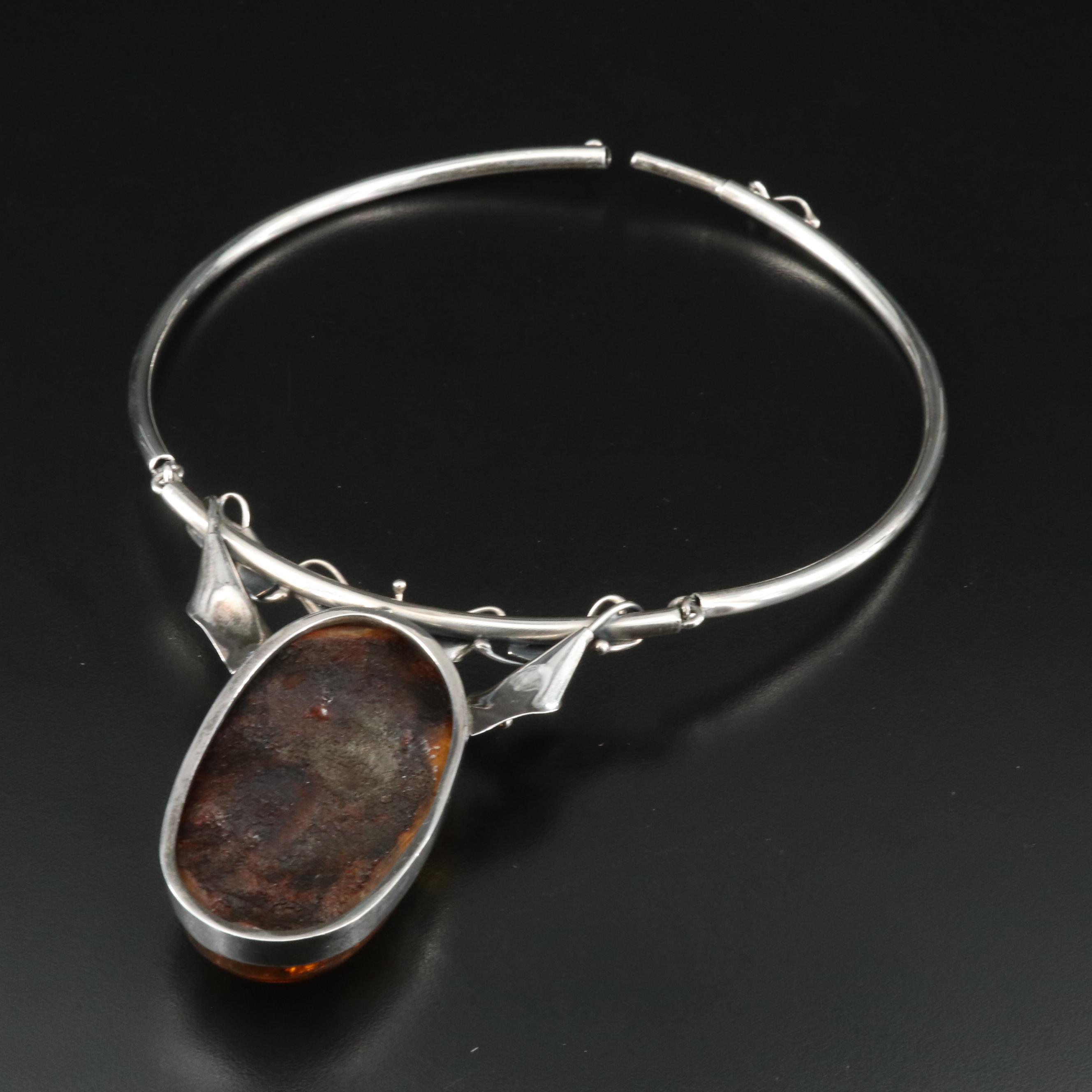 Sterling Amber Necklace in Cala Lily Detail