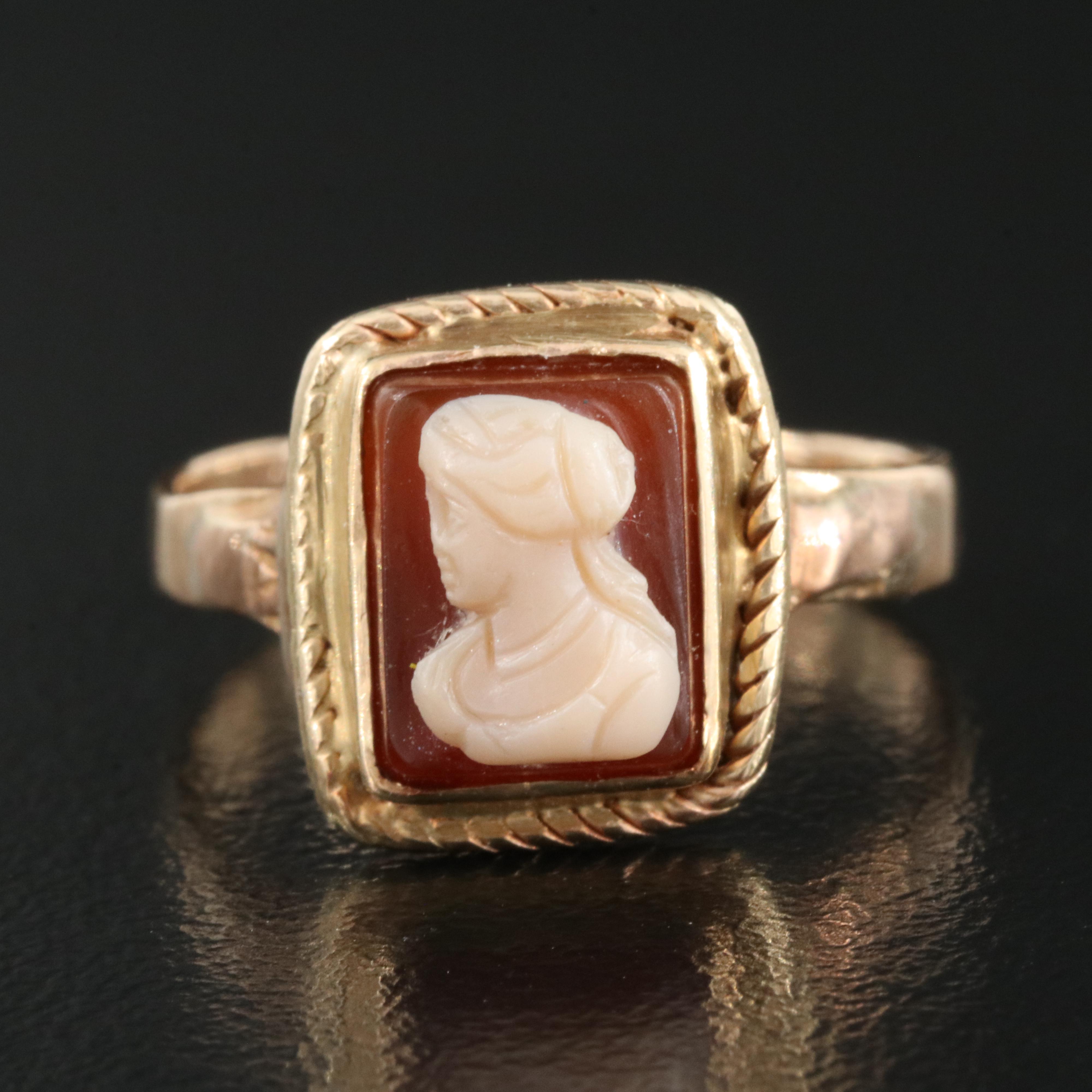 Victorian 14K Sardonyx Cameo Ring