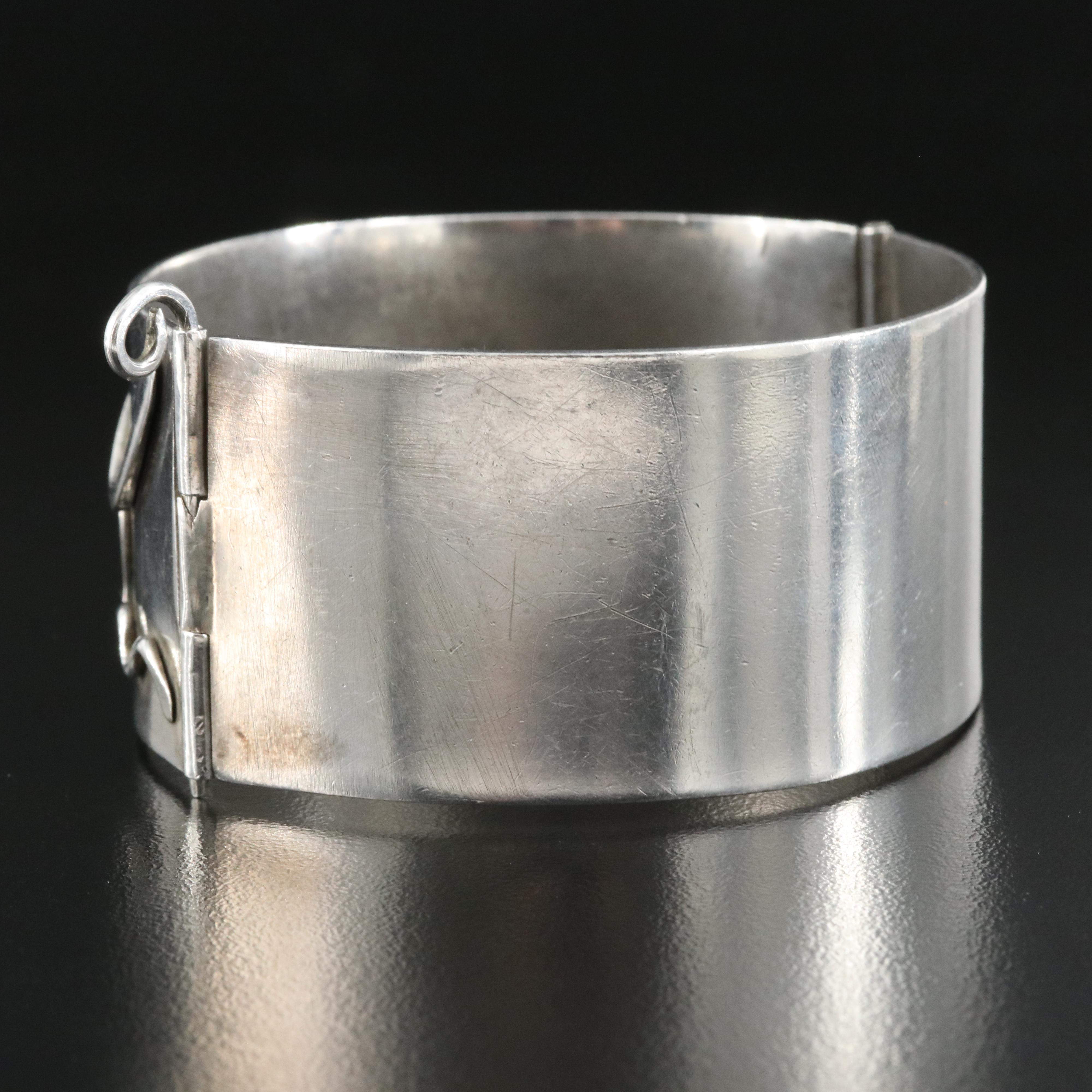 Sterling Hinged Bangle