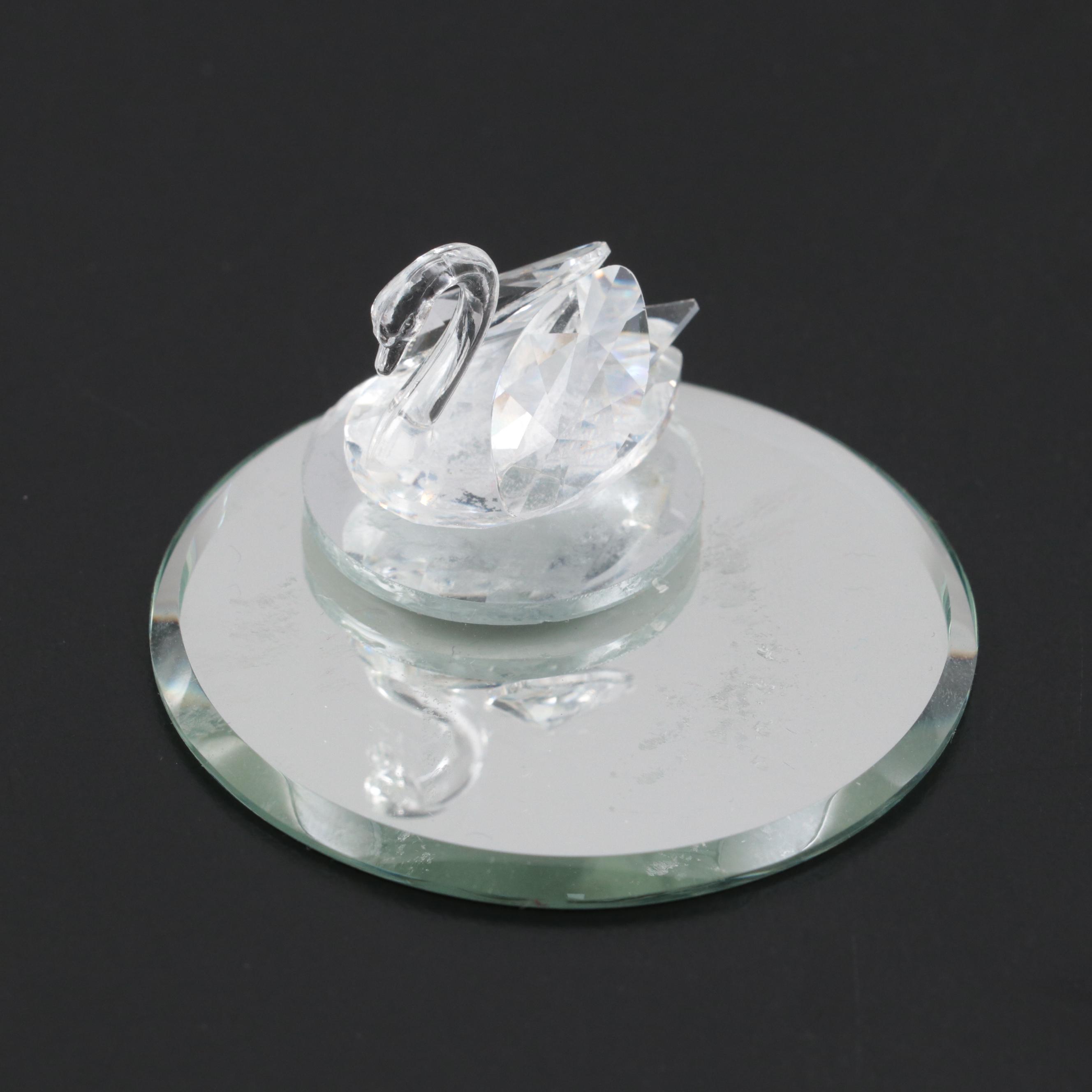 Fifth Avenue Crystal Vanity Lamp with Two Swarovski Swan Figurines and More