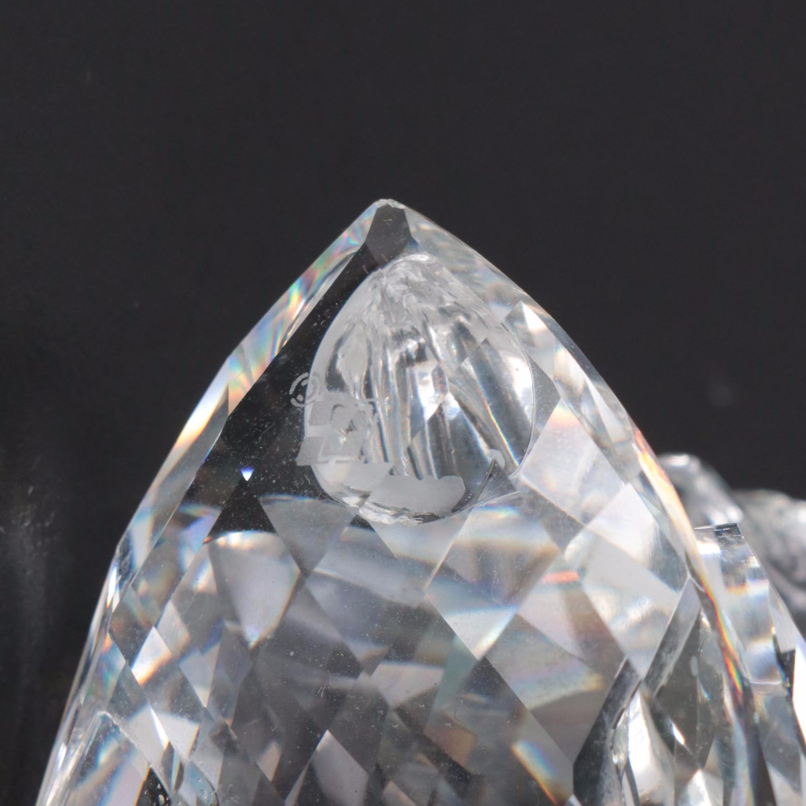 Fifth Avenue Crystal Vanity Lamp with Two Swarovski Swan Figurines and More