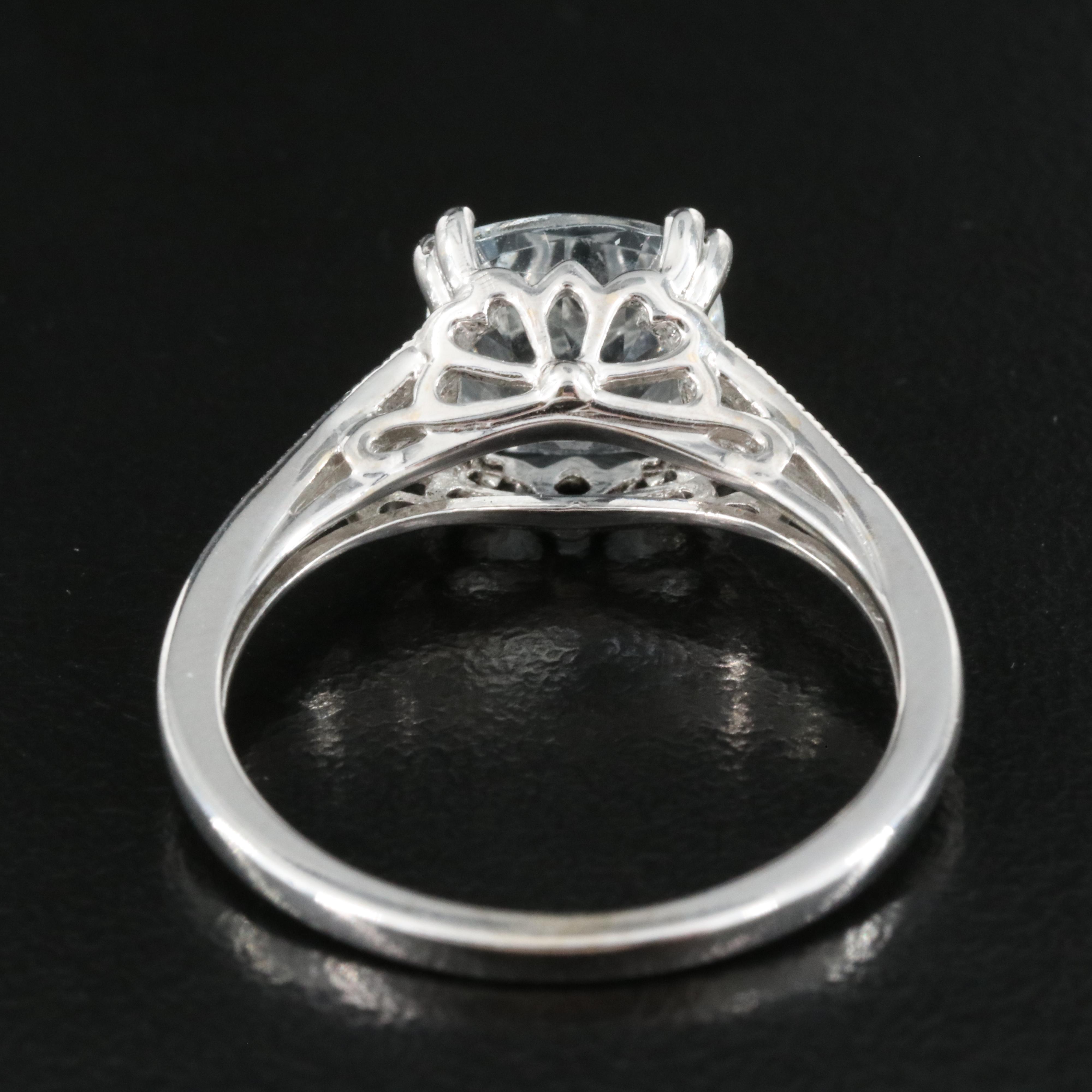 14K Aquamarine and Diamond Ring