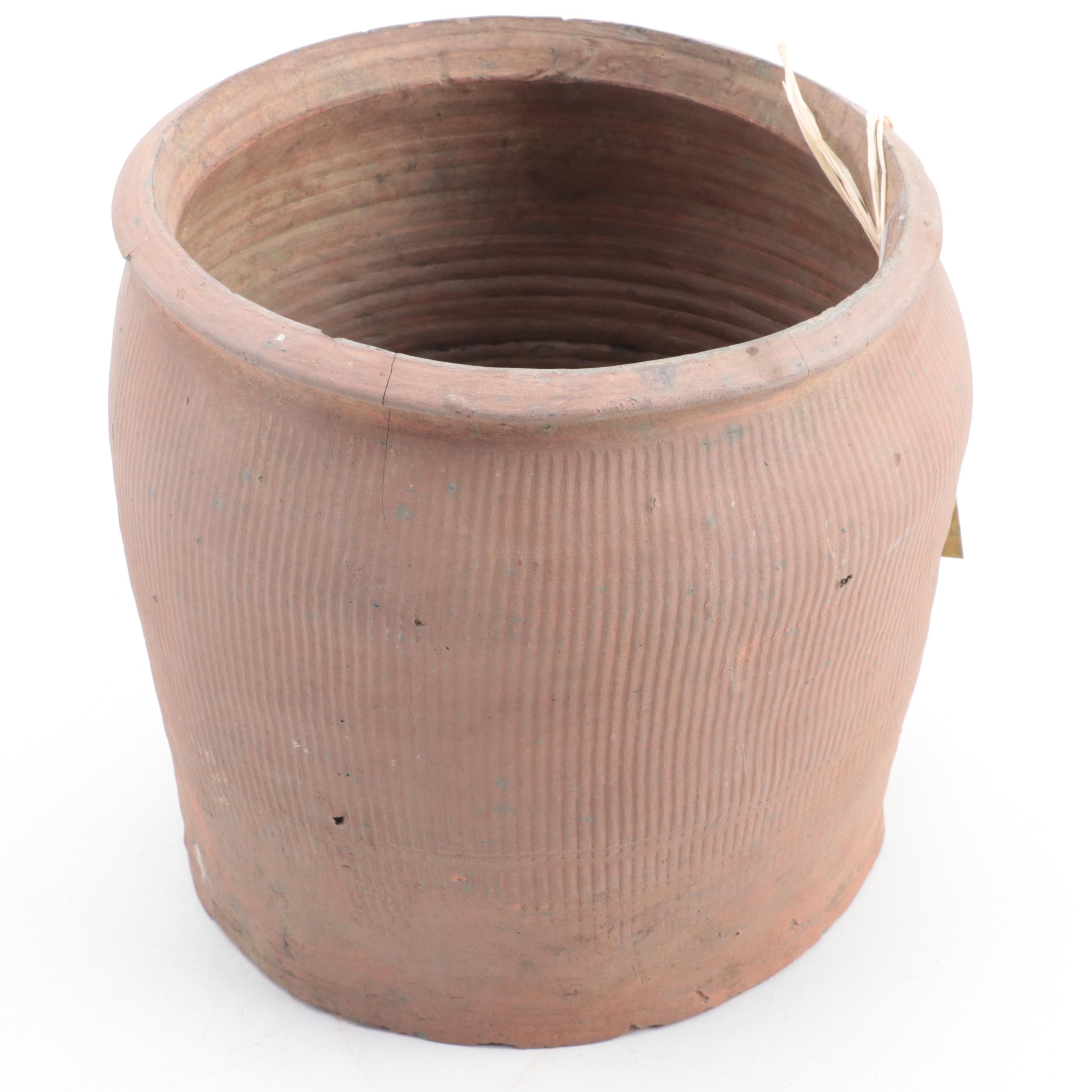 North Vietnamese Earthenware Pot with Vertical Incised Pattern