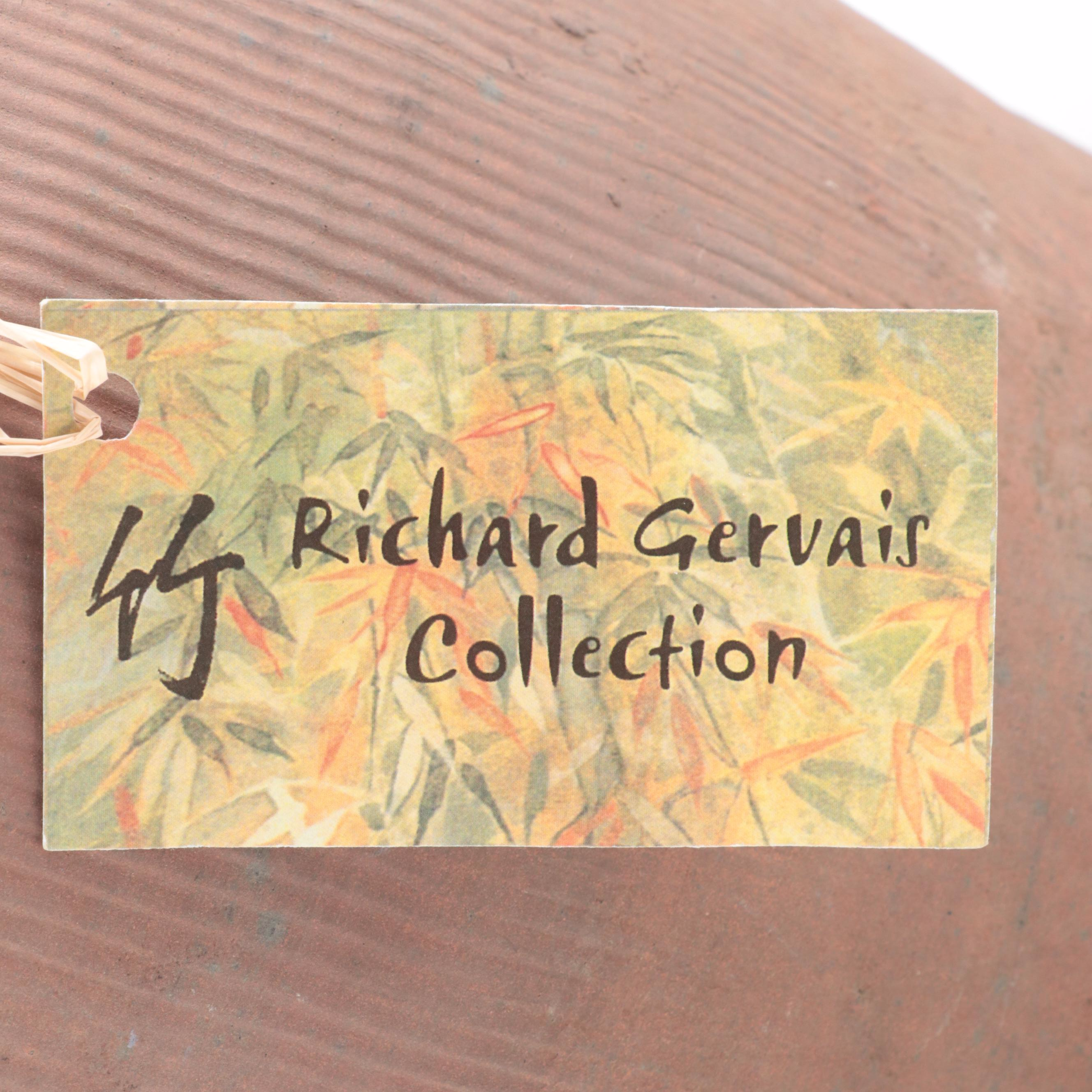 North Vietnamese Earthenware Pot with Vertical Incised Pattern