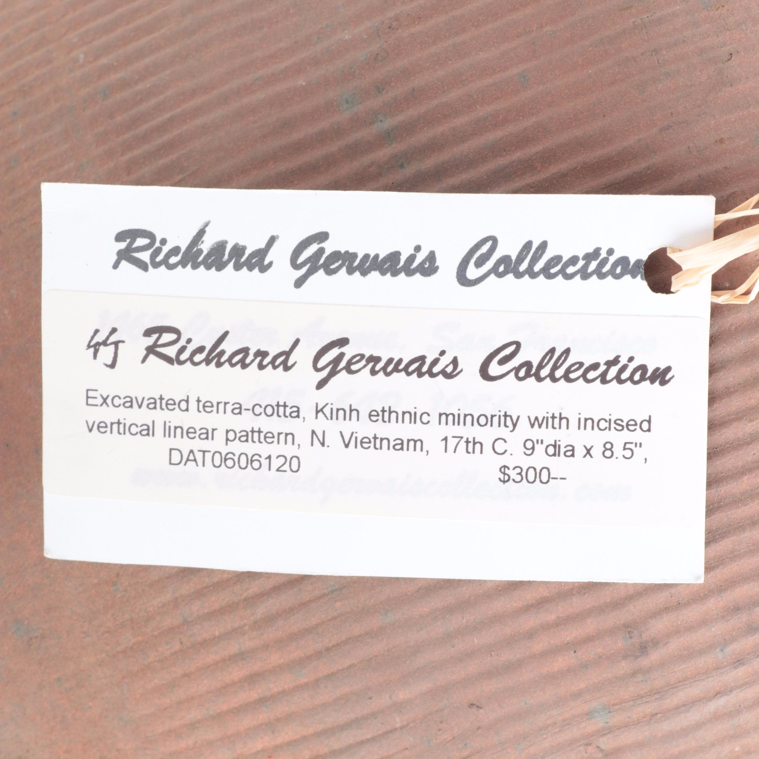 North Vietnamese Earthenware Pot with Vertical Incised Pattern