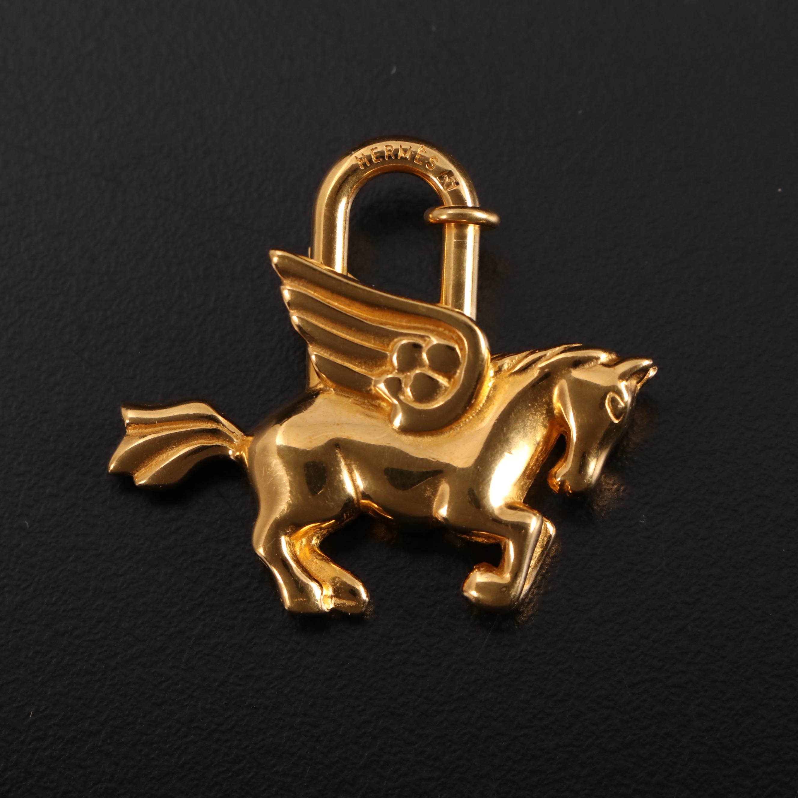 Hermès Pegasus Cadenas Charm in Gold-Plated Metal w/Box