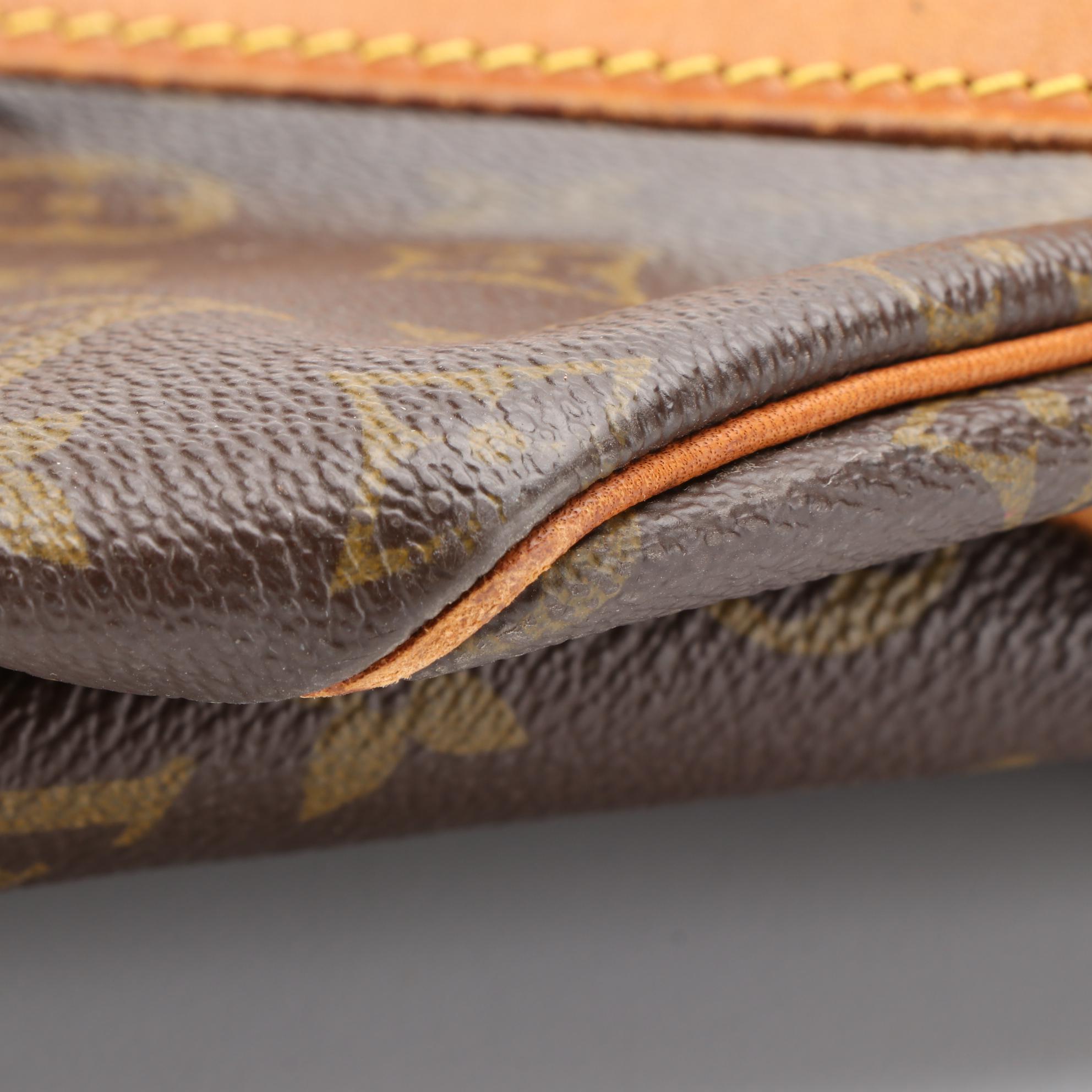 Louis Vuitton Keepall 55 Bandoulière Malletier Monogram Canvas and Leather