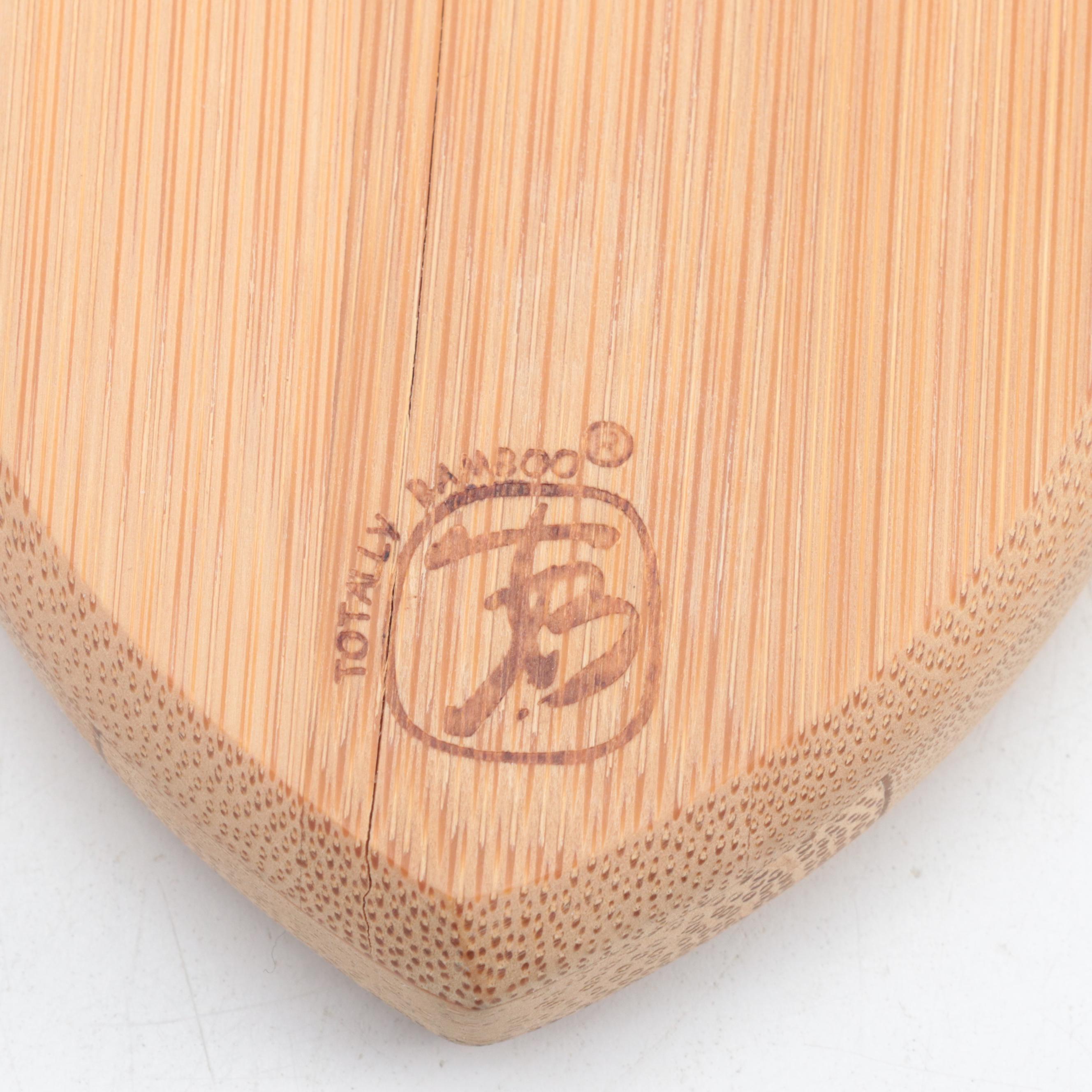 French Themed Table Accessories, Wall Décor and Cookbooks