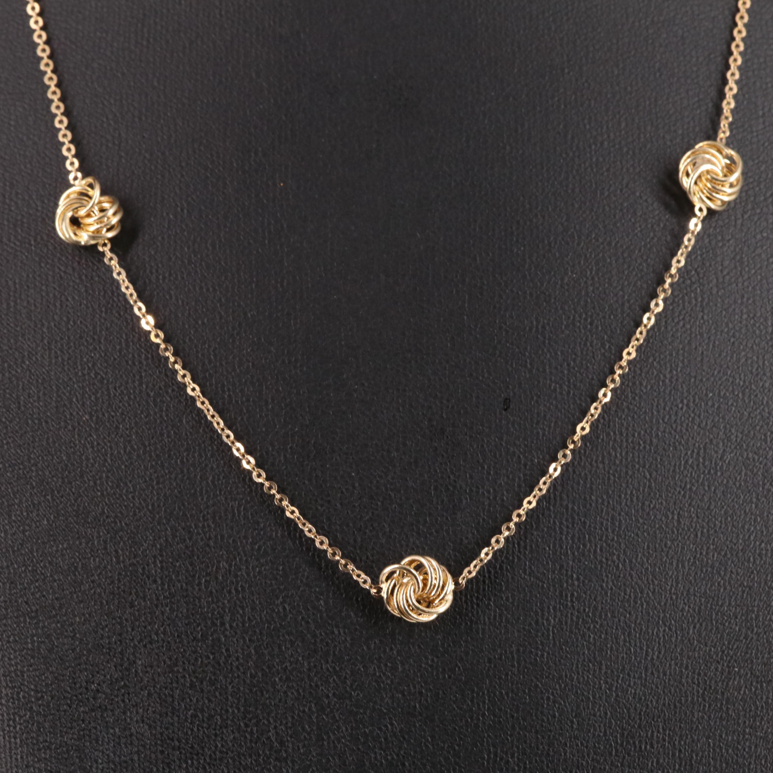 Italian Love Knot Station Necklace