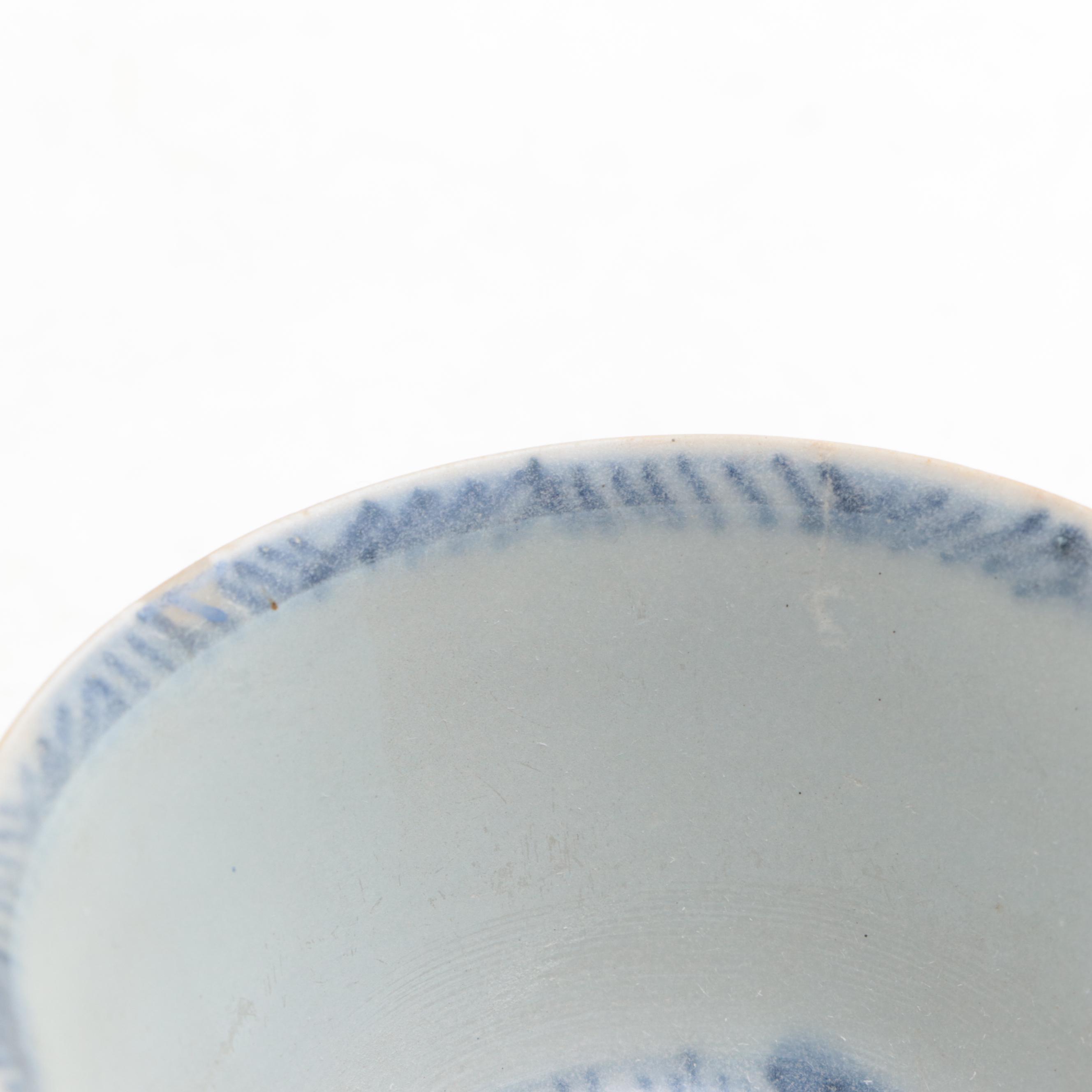 Chinese Batavian Ware Porcelain Cups and Saucers