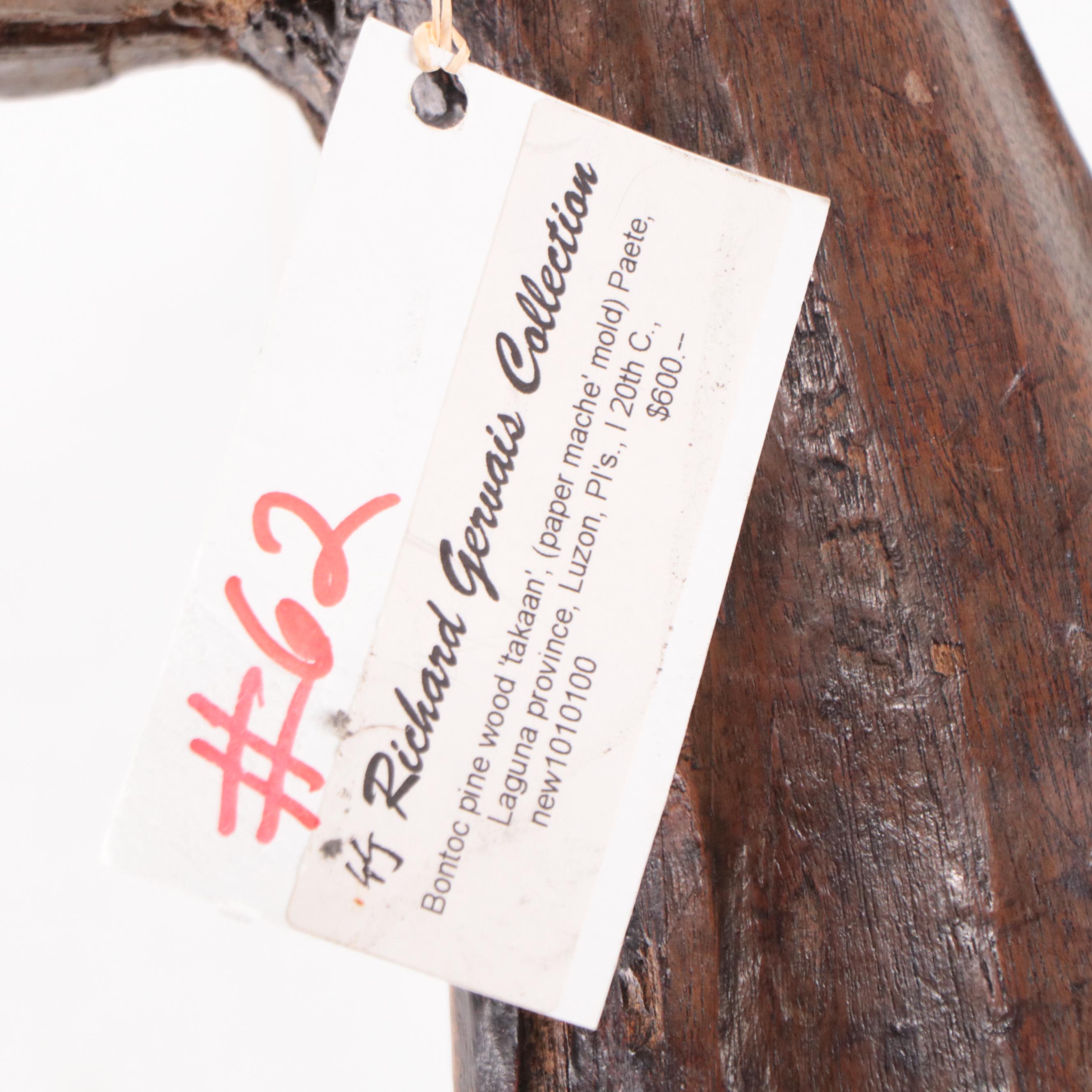 Bontoc Carved Pine Wood Papier-mâché Mold in the Form of a Giraffe