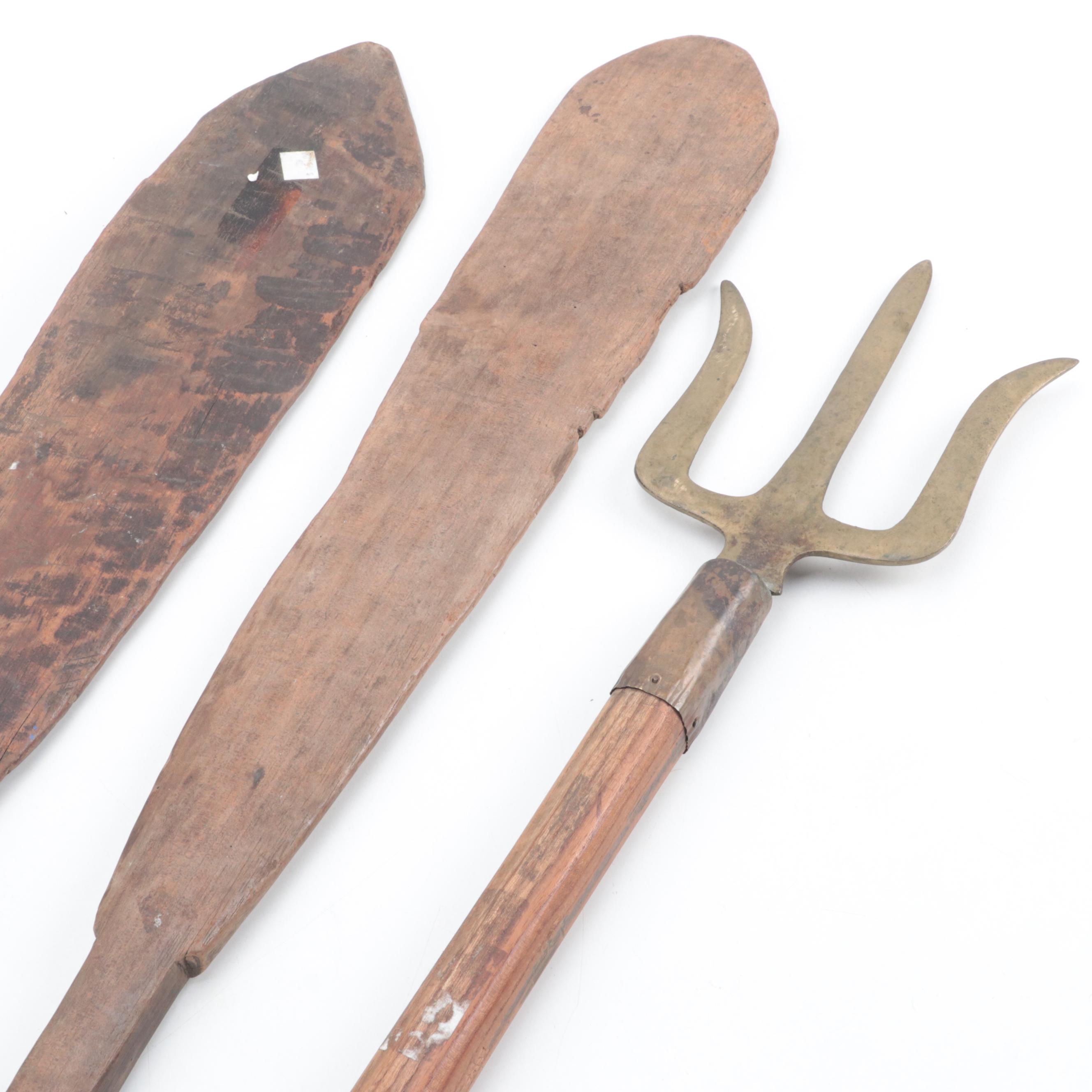 Wooden Cooking Paddles with Trident Fork
