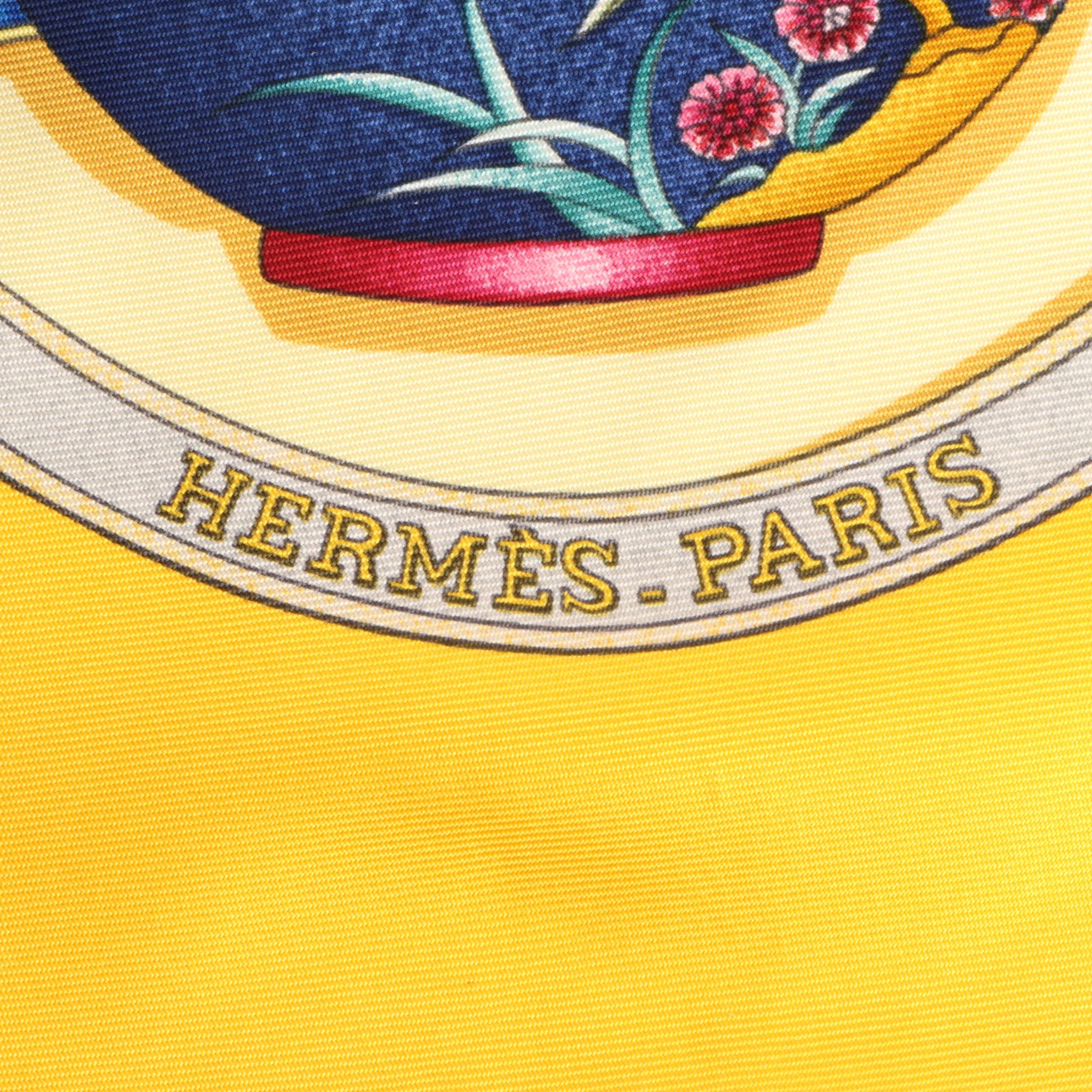 Hermès "Qu'Import le Flacon" Scarf 90 in Silk Twill