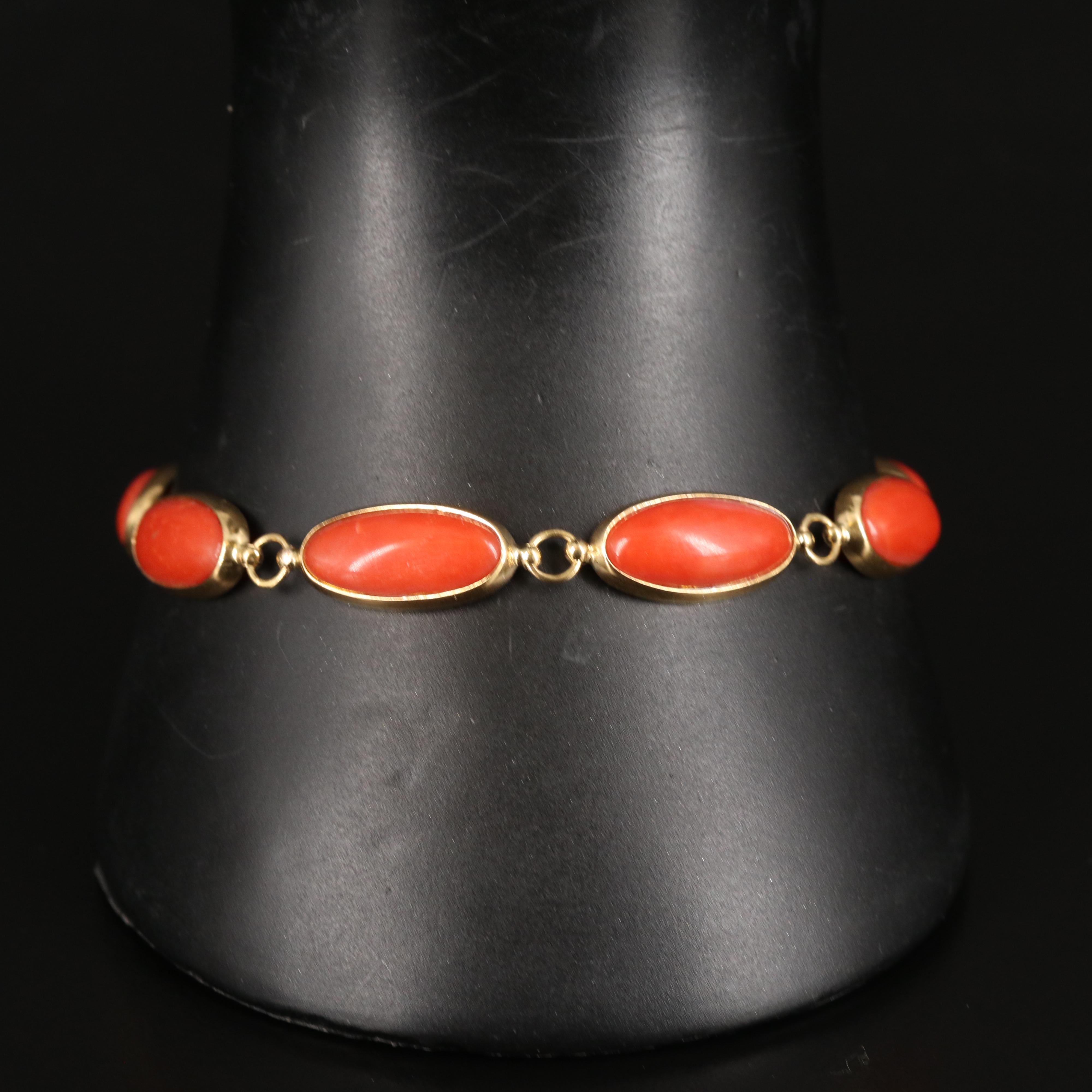 18K Coral Link Bracelet