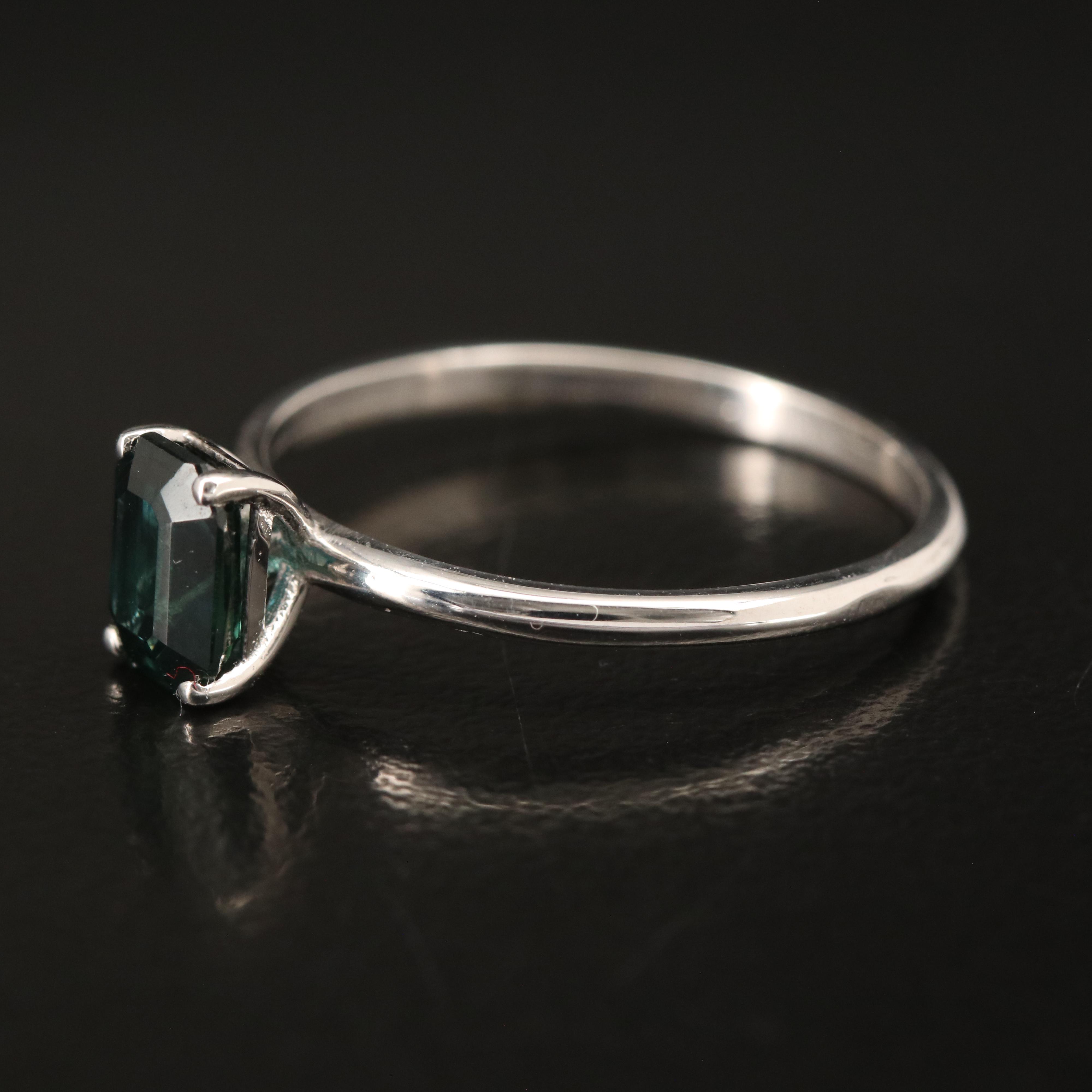 14K 1.40 CT Sapphire Ring