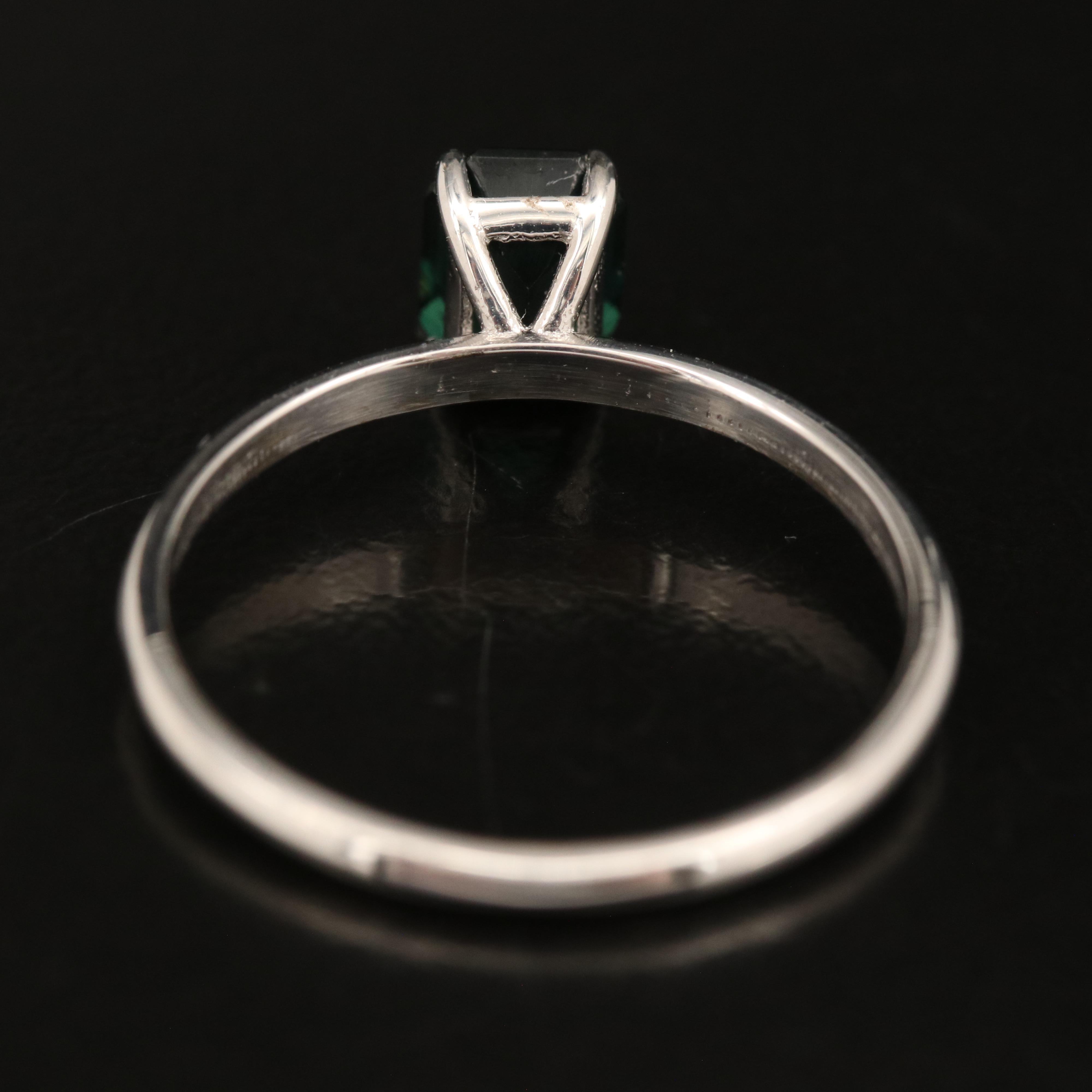 14K 1.40 CT Sapphire Ring