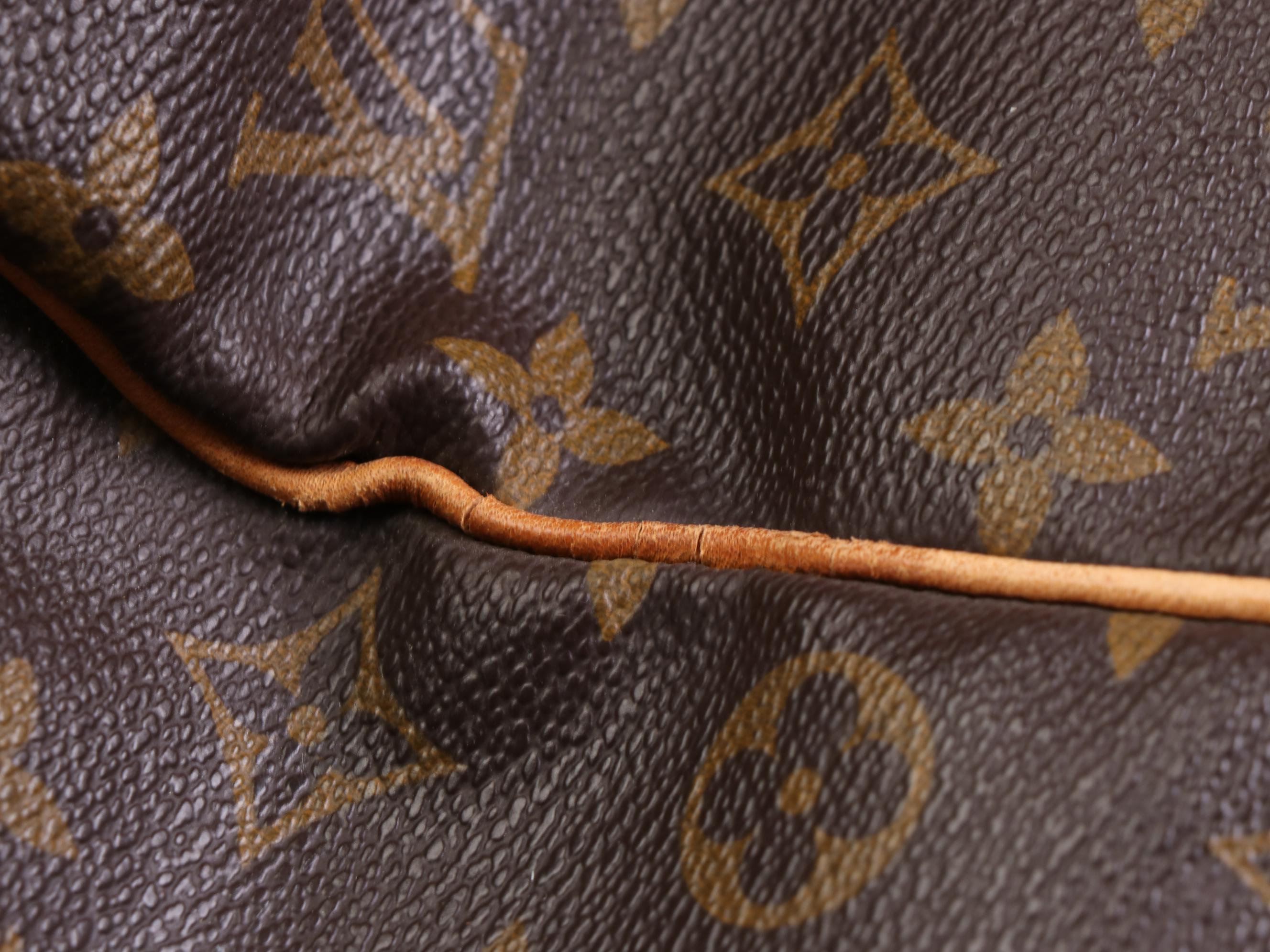 Louis Vuitton Keepall 50 in Monogram Canvas and Vachetta Leather