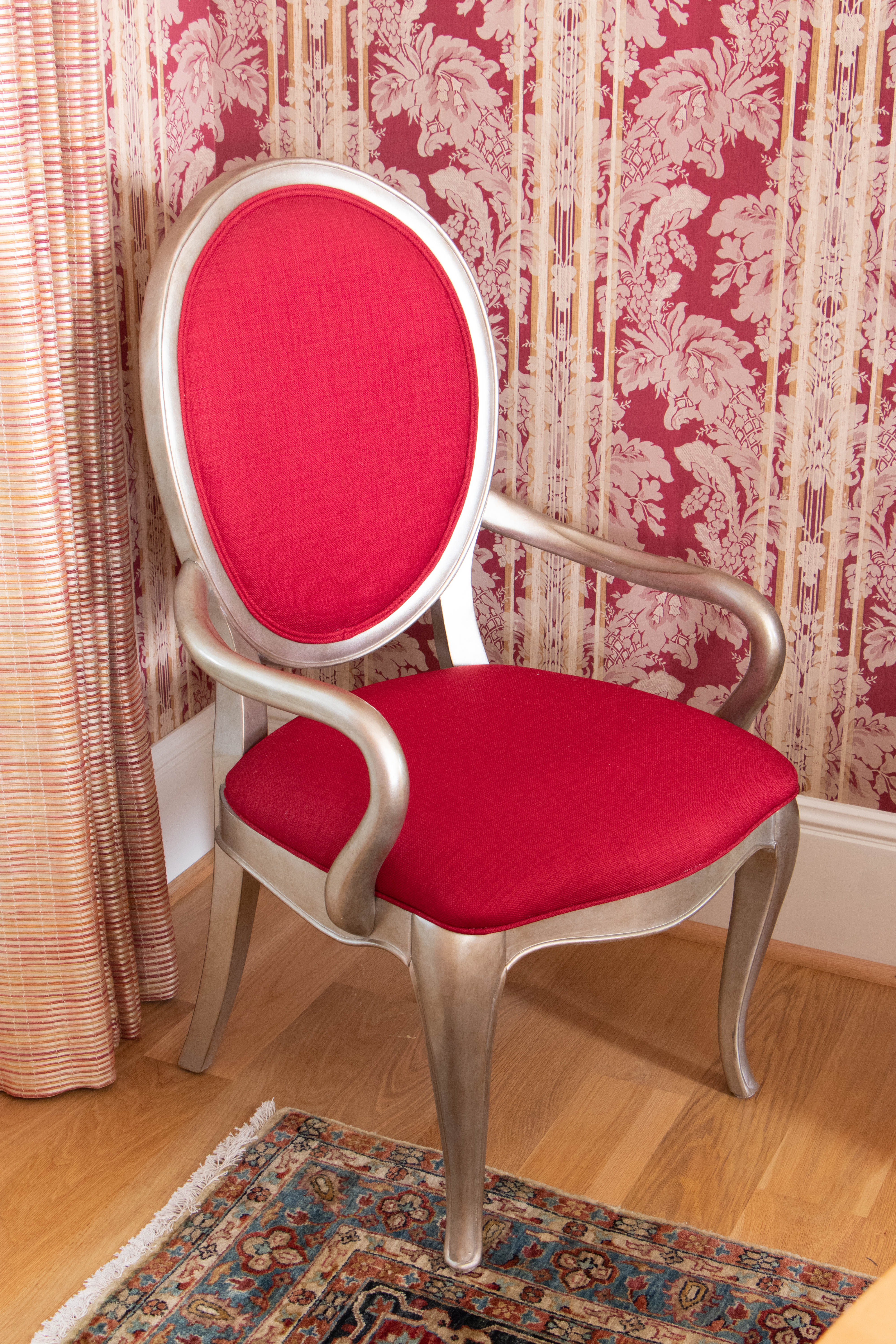 Thomasville "Bogart Luxe" Ash Burl Dining Table and Silver-Gilt Chairs