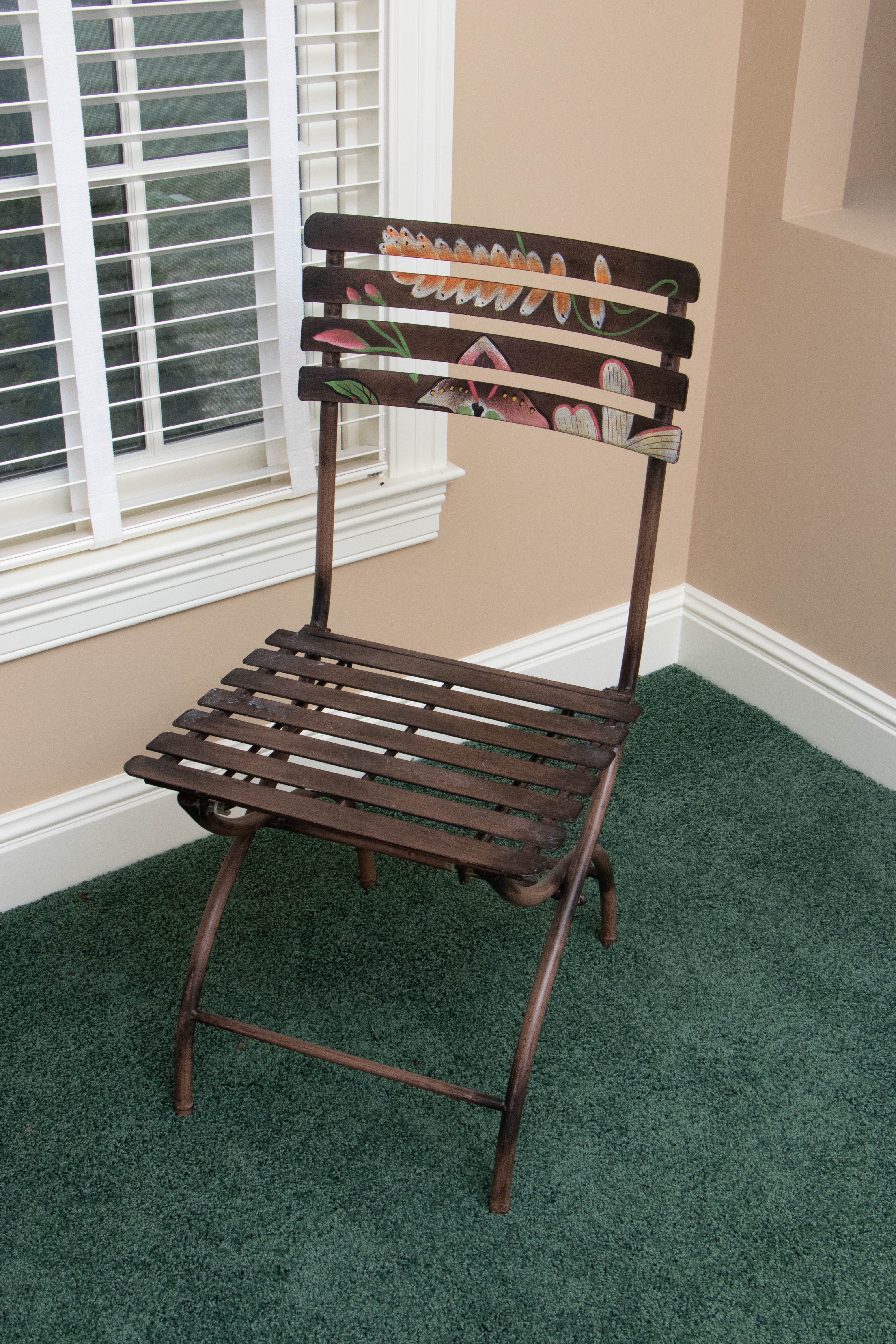 Resin Wicker Patio Table With Hand-Painted Folding Slat Chairs