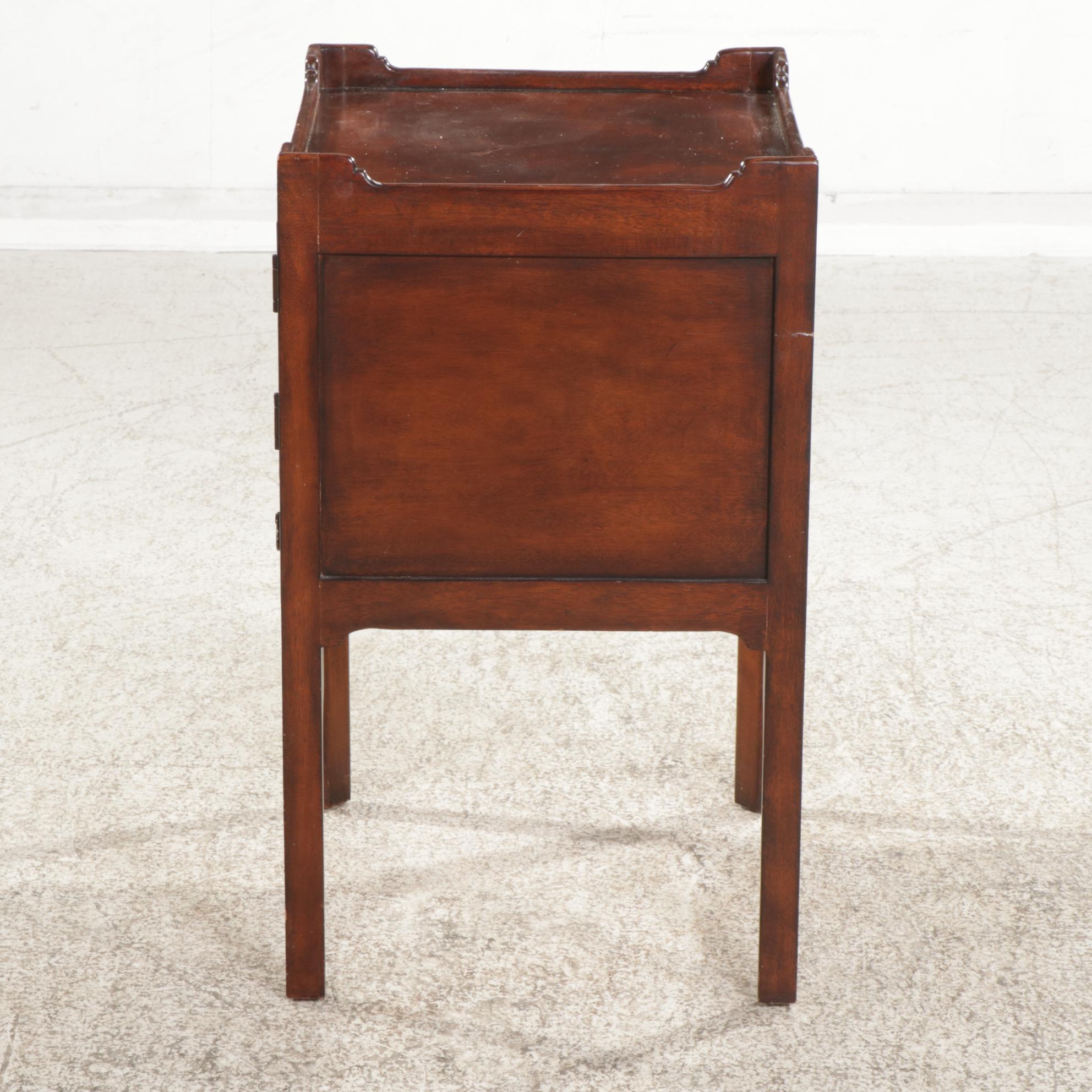 Drexel Mahogany Nightstand, Late 20th Century