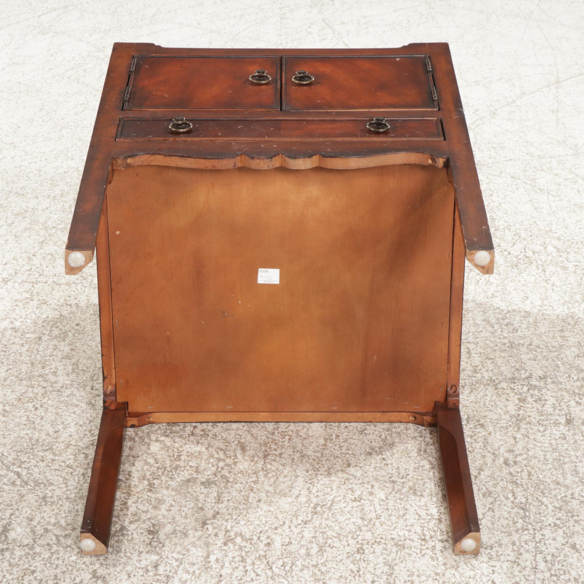 Drexel Mahogany Nightstand, Late 20th Century
