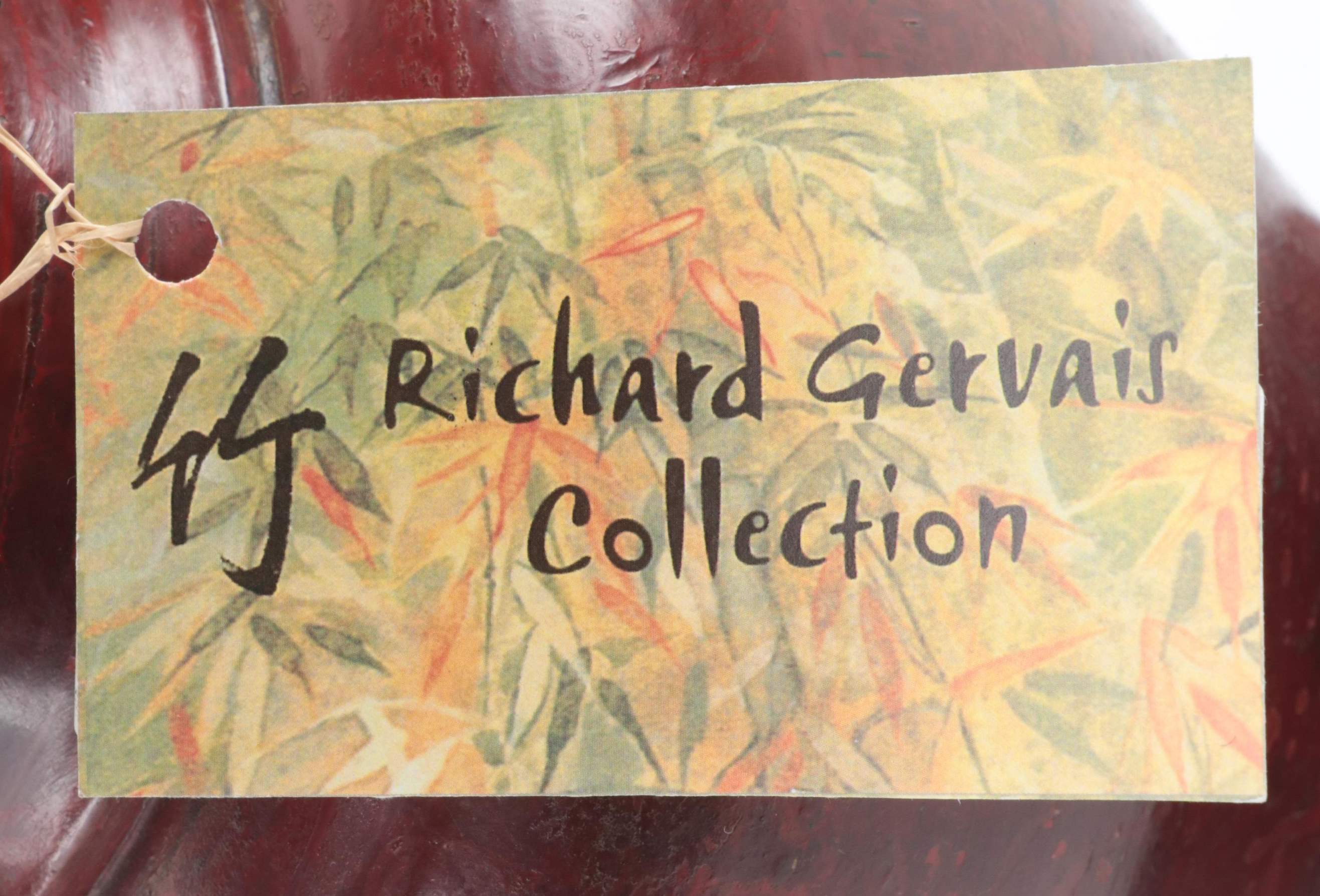 Vietnamese Red Lacquered Wood Buddhist Altar Temple Vase, Early 20th Century