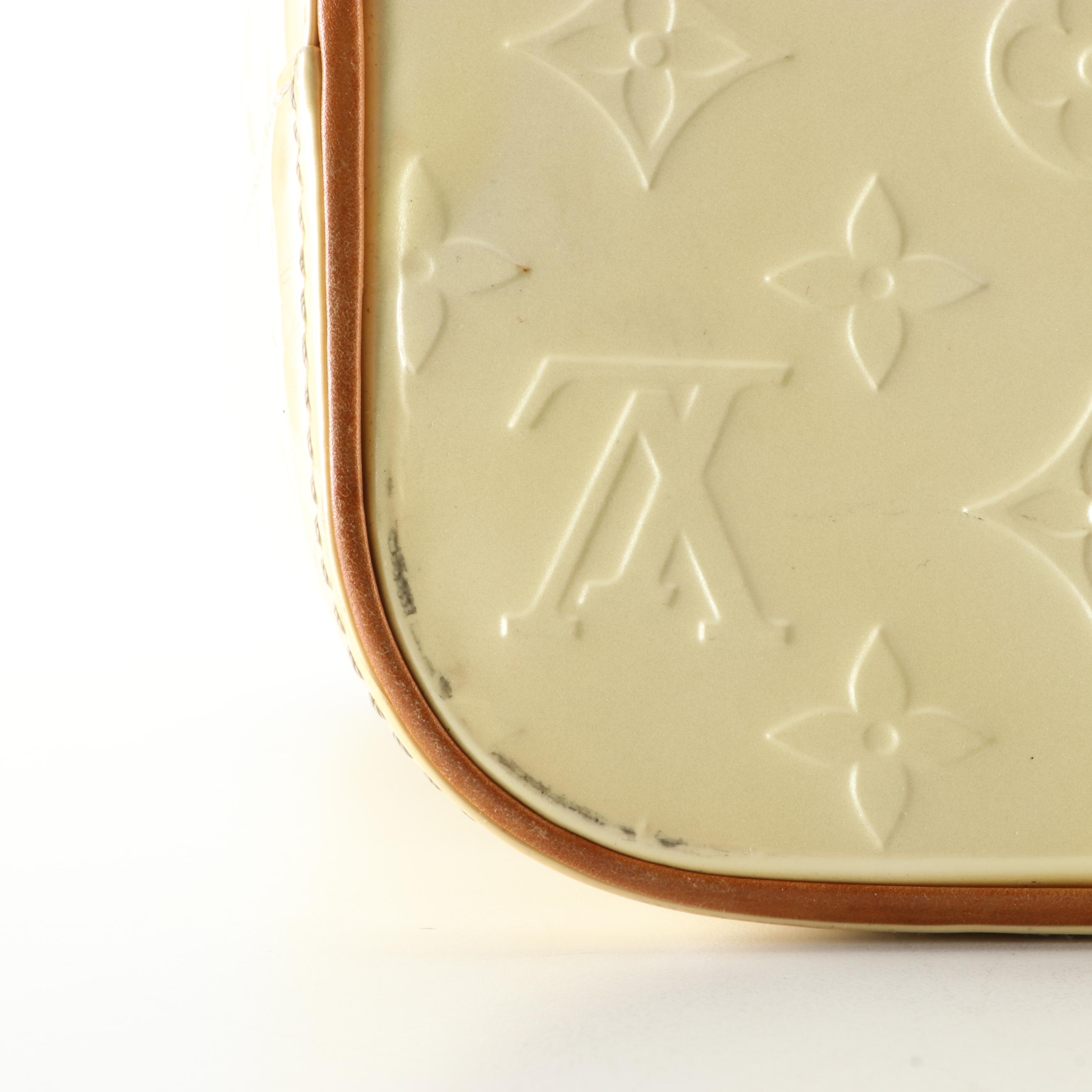 Louis Vuitton Houston Tote in Perle Monogram Vernis and Vachetta Leather