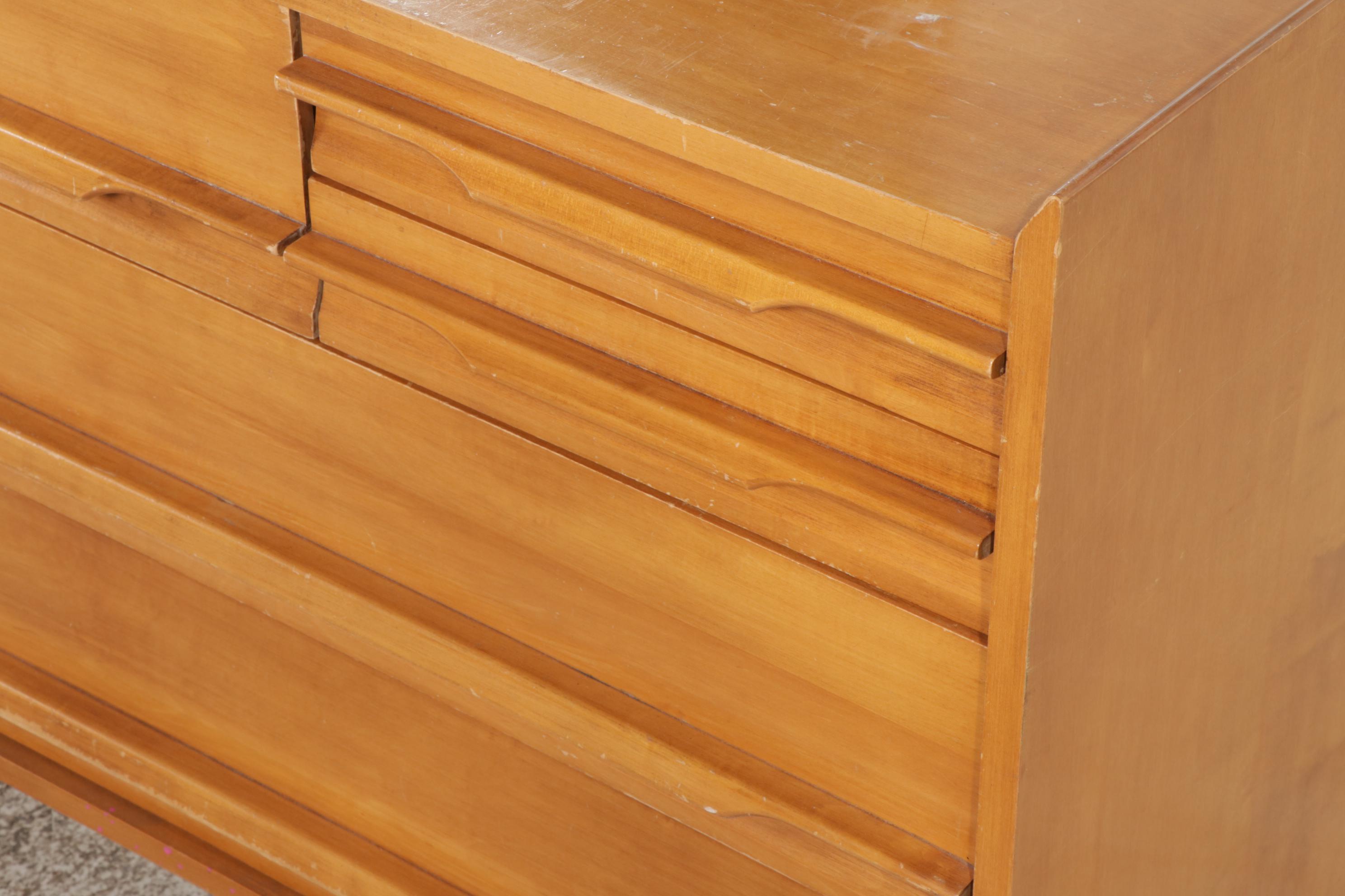 Crawford Furniture Mid Century Modern Maple Nine-Drawer Dresser and Mirror